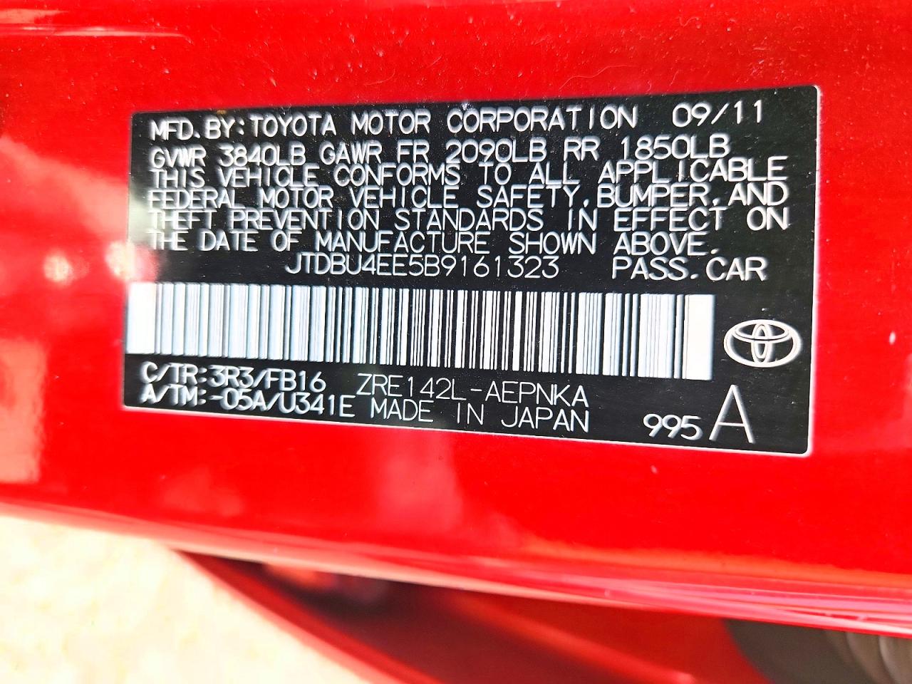 2011 Toyota Corolla Le Red vin: JTDBU4EE5B9161323