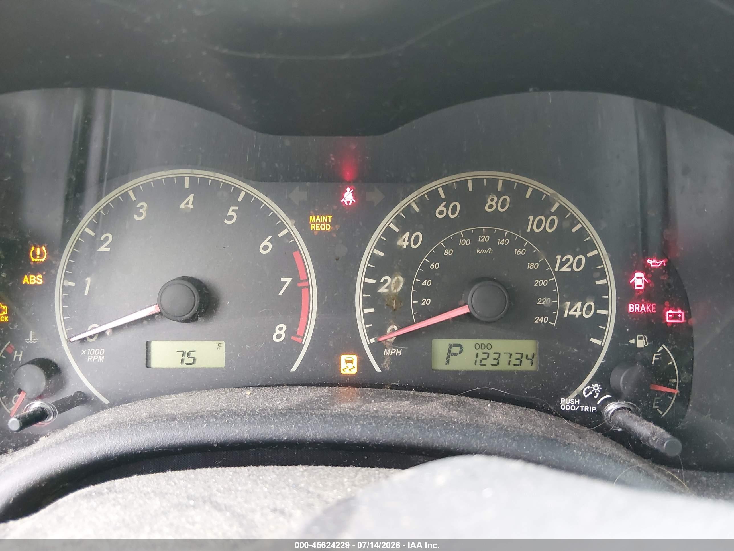 2011 Toyota Corolla Le Gray vin: JTDBU4EE5B9163699