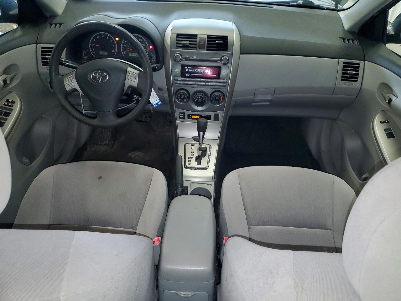 2011 Toyota Corolla Le Gray vin: JTDBU4EE5B9168255
