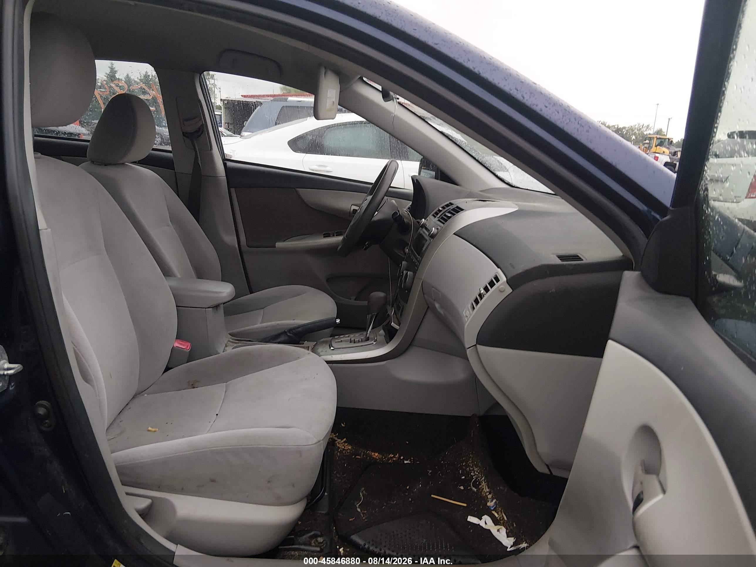 2011 Toyota Corolla Le Blue vin: JTDBU4EE5BJ090400