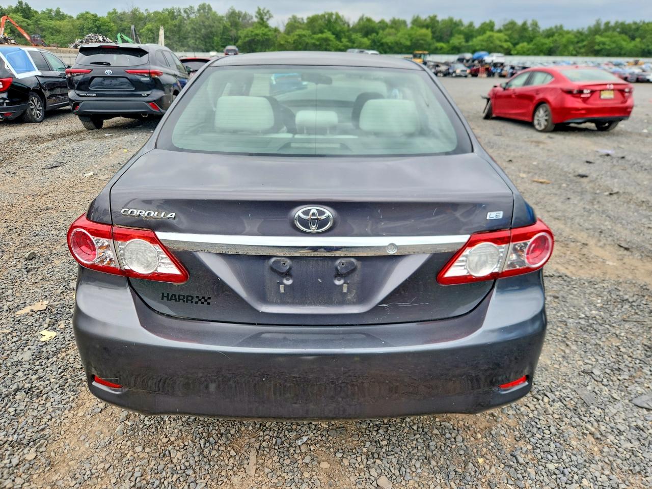 2011 Toyota Corolla Le Серый vin: JTDBU4EE5BJ096620