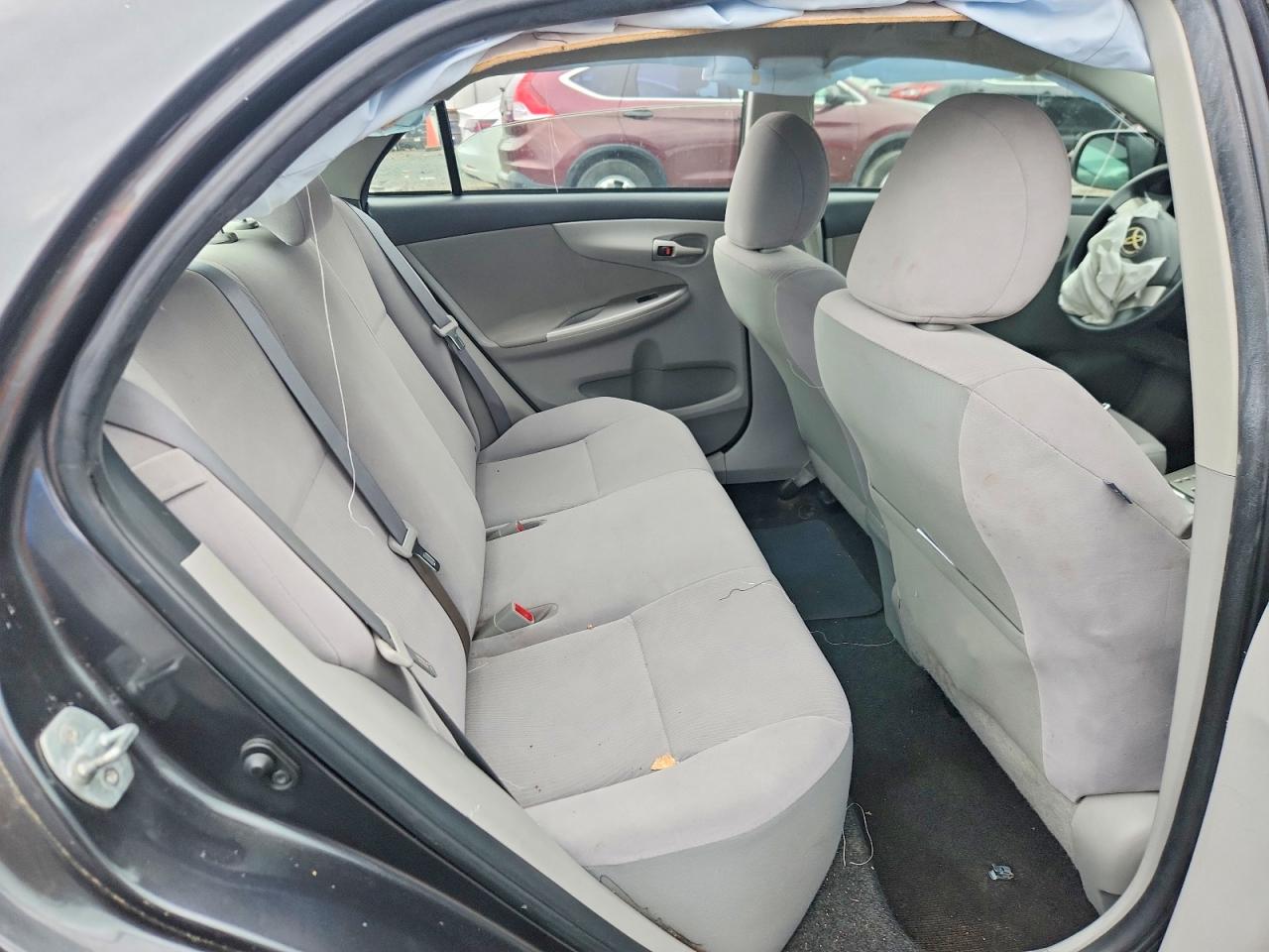 2011 Toyota Corolla Le Серый vin: JTDBU4EE5BJ096620