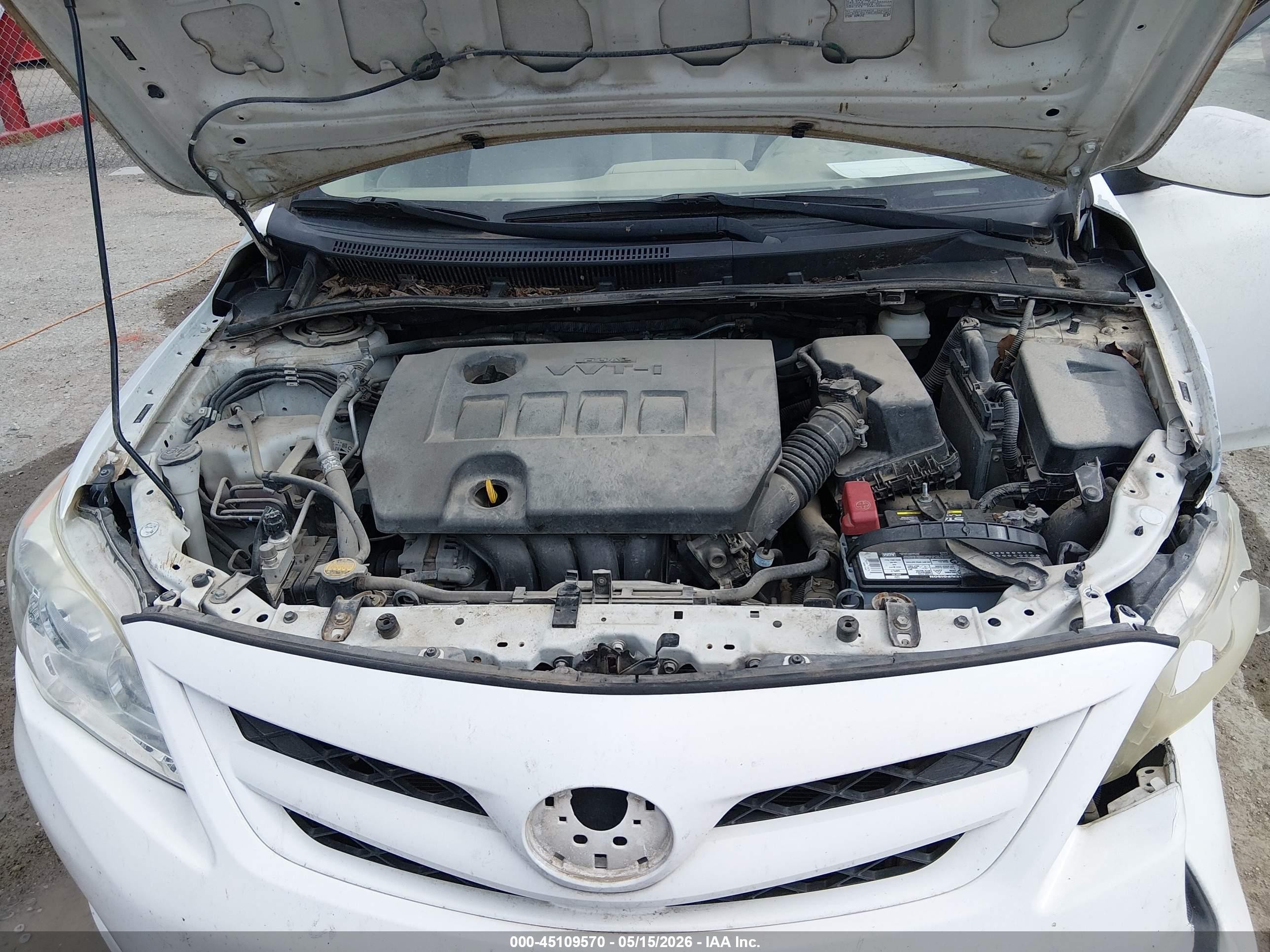 2011 Toyota Corolla Le Белый vin: JTDBU4EE5BJ102383