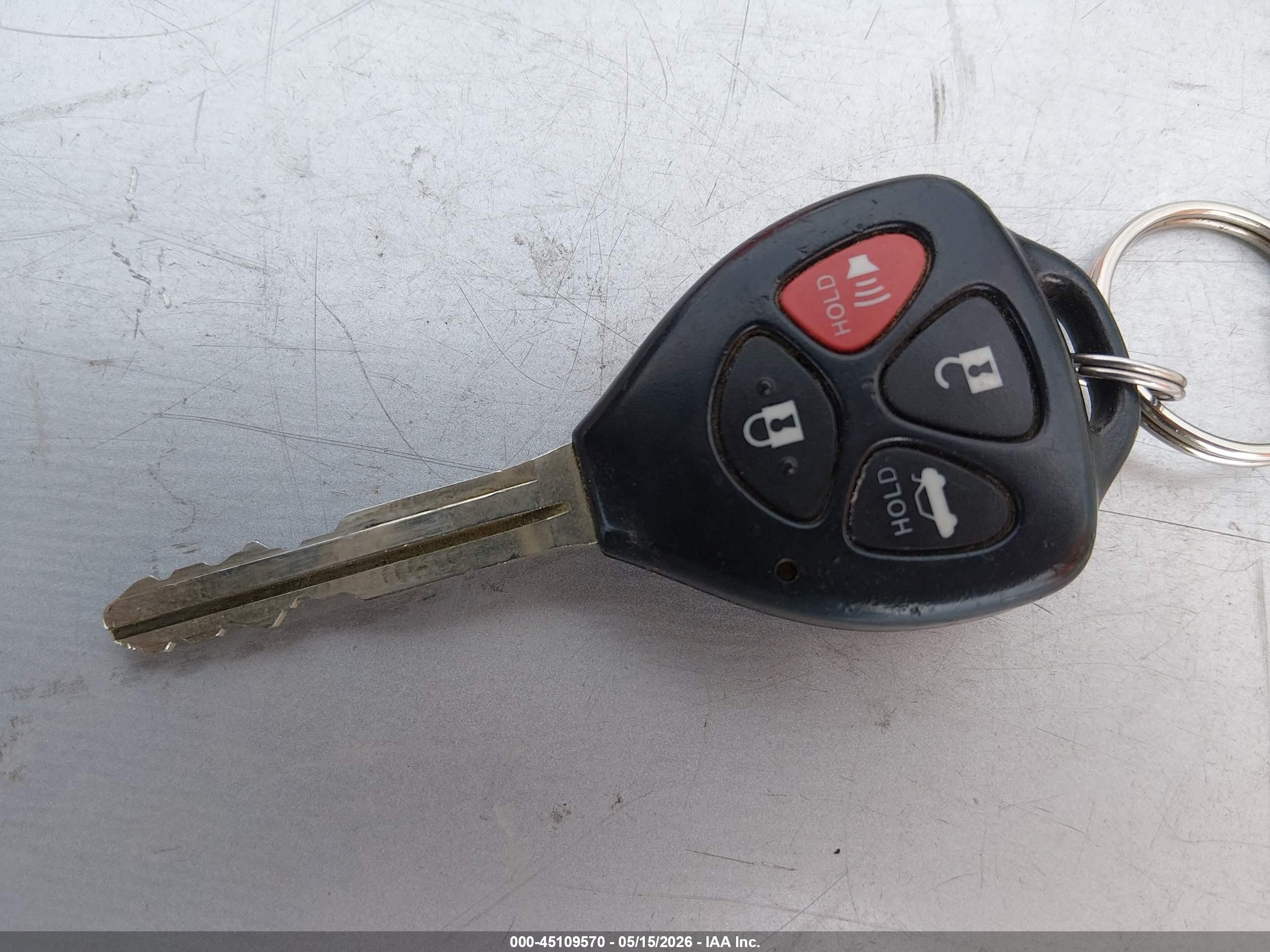 2011 Toyota Corolla Le Белый vin: JTDBU4EE5BJ102383