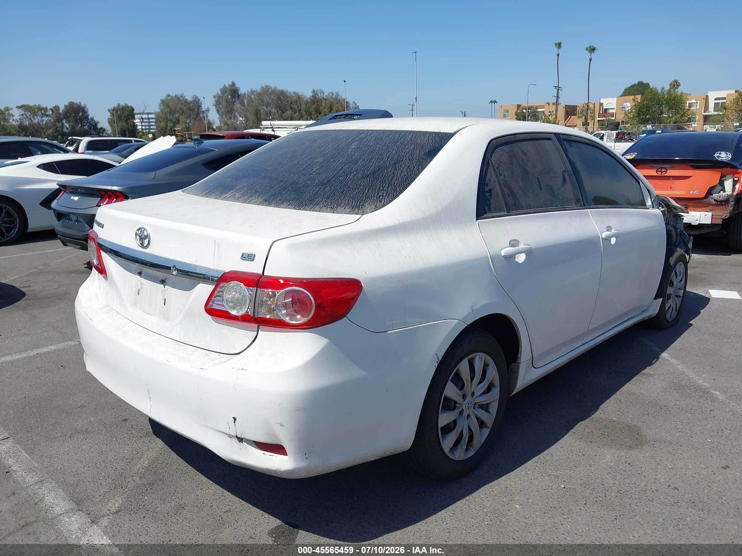 2012 Toyota Corolla Le White vin: JTDBU4EE5C9169875