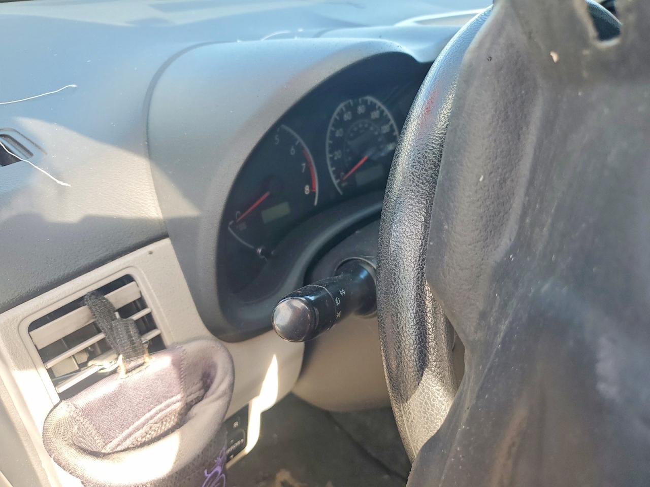 2012 Toyota Corolla Le Silver vin: JTDBU4EE5C9169911