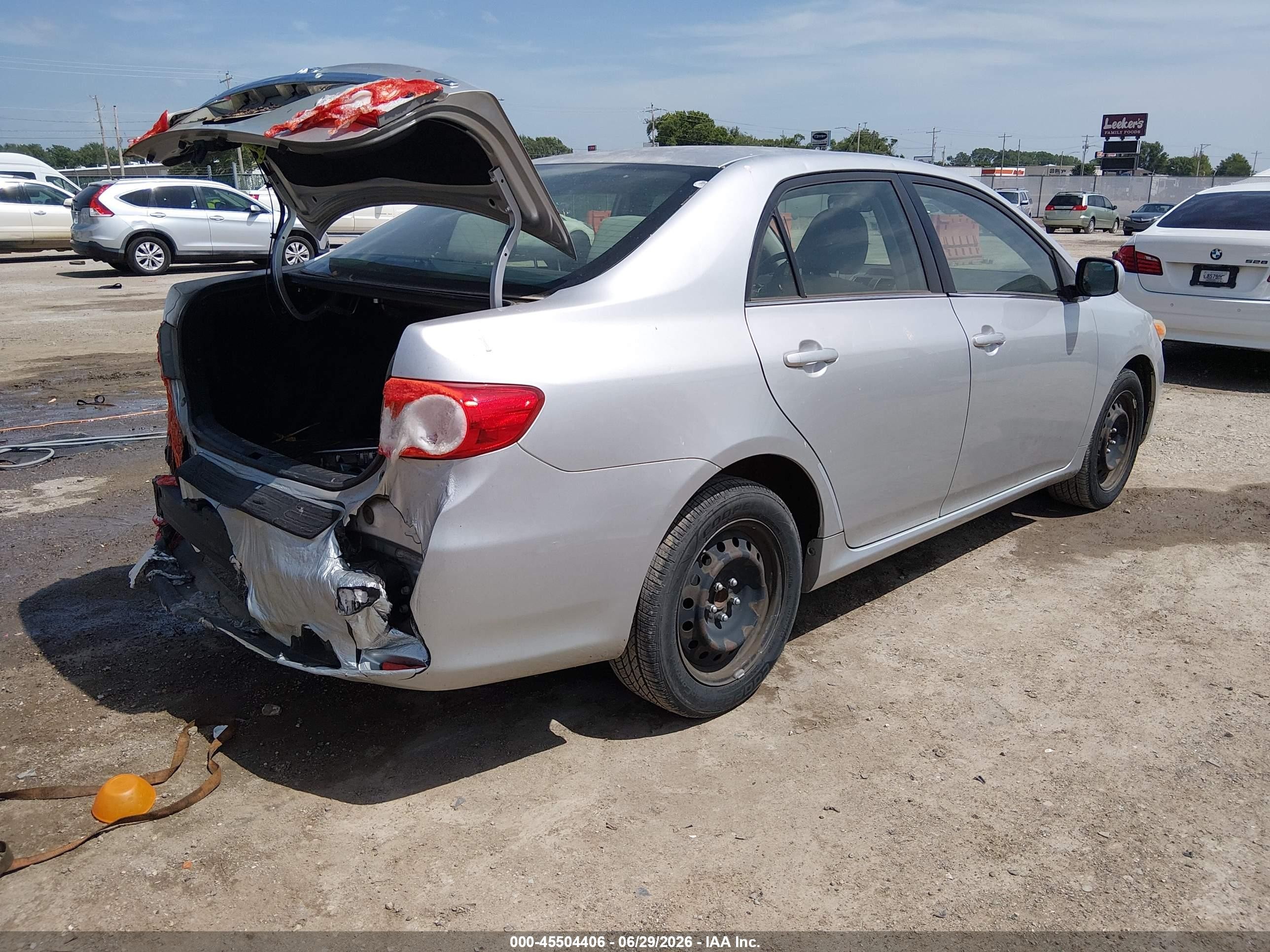 2013 Toyota Corolla Le Gray vin: JTDBU4EE5DJ120711