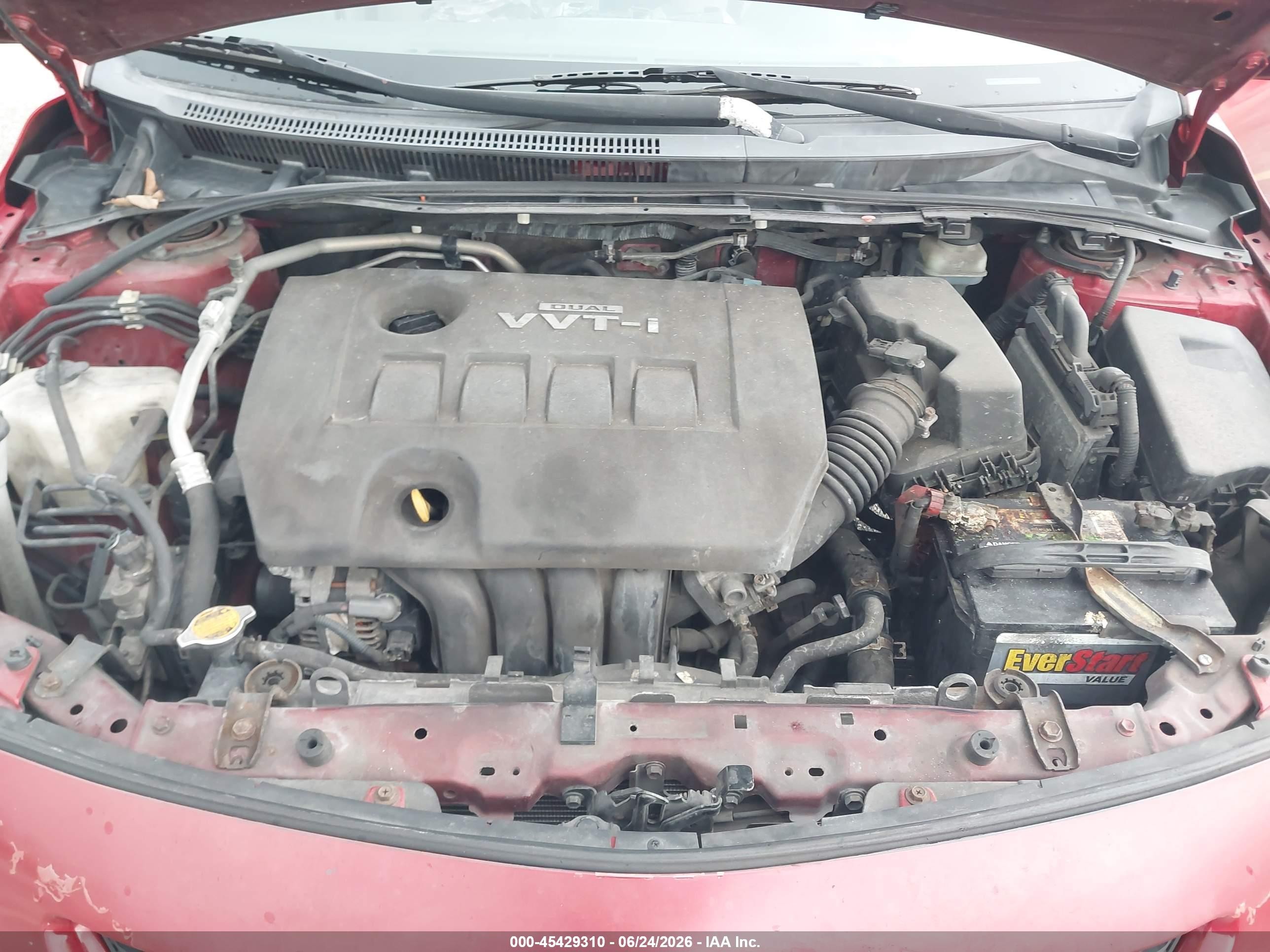 2010 Toyota Corolla Le Red vin: JTDBU4EE6A9111626
