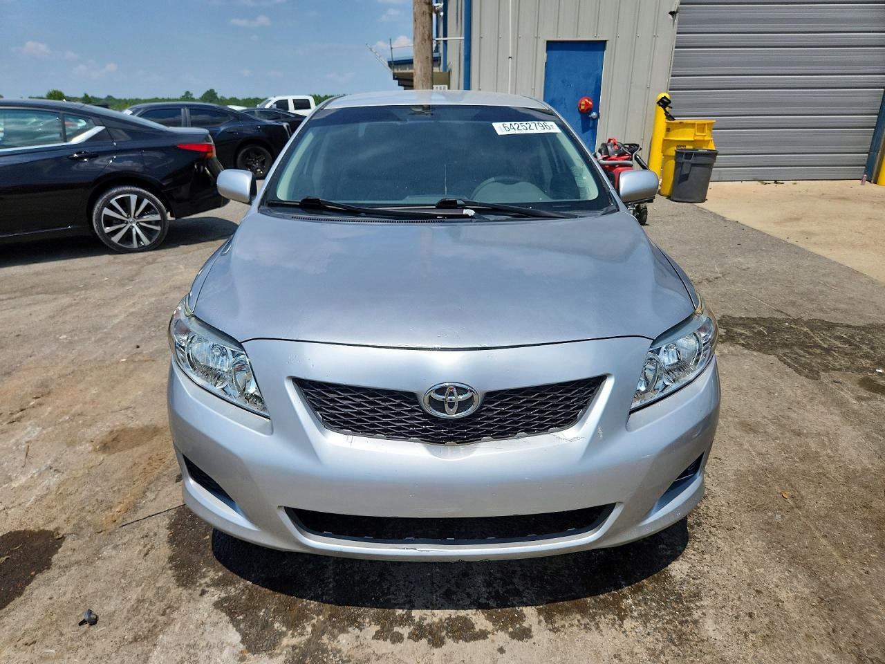 2010 Toyota Corolla Le Silver vin: JTDBU4EE6AJ070610
