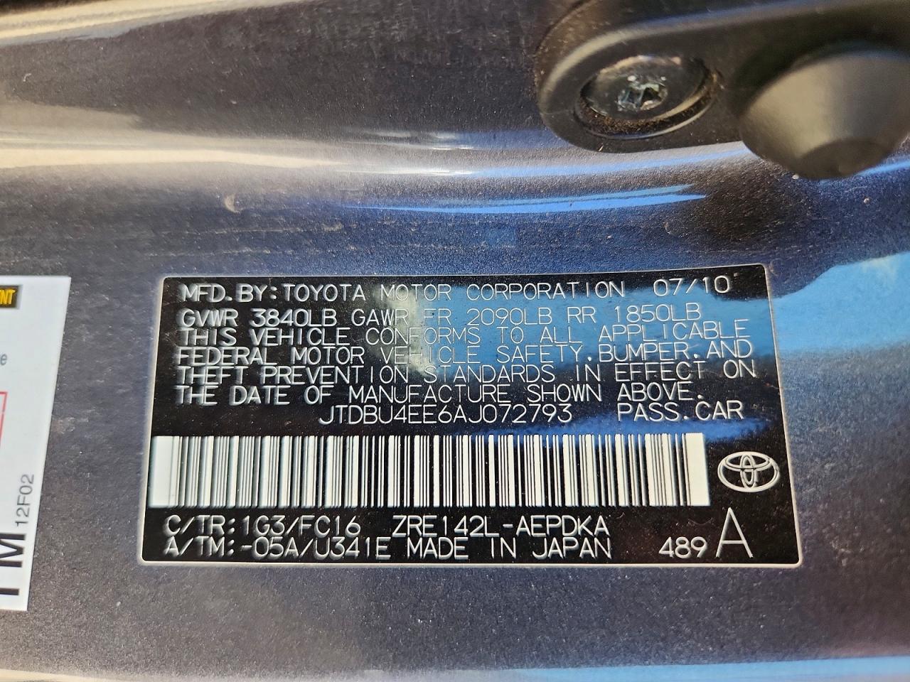 2010 Toyota Corolla Le Gray vin: JTDBU4EE6AJ072793