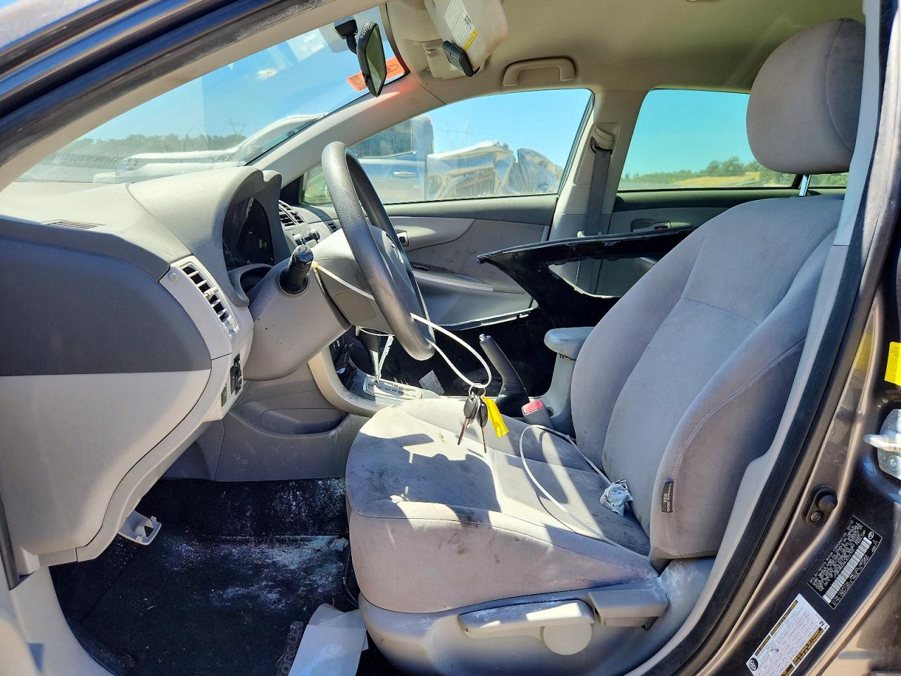 2010 Toyota Corolla Le Gray vin: JTDBU4EE6AJ072793