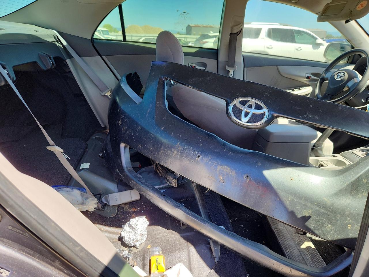2010 Toyota Corolla Le Gray vin: JTDBU4EE6AJ072793