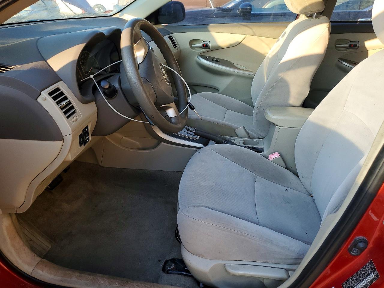 2010 Toyota Corolla Le Burgundy vin: JTDBU4EE6AJ079565
