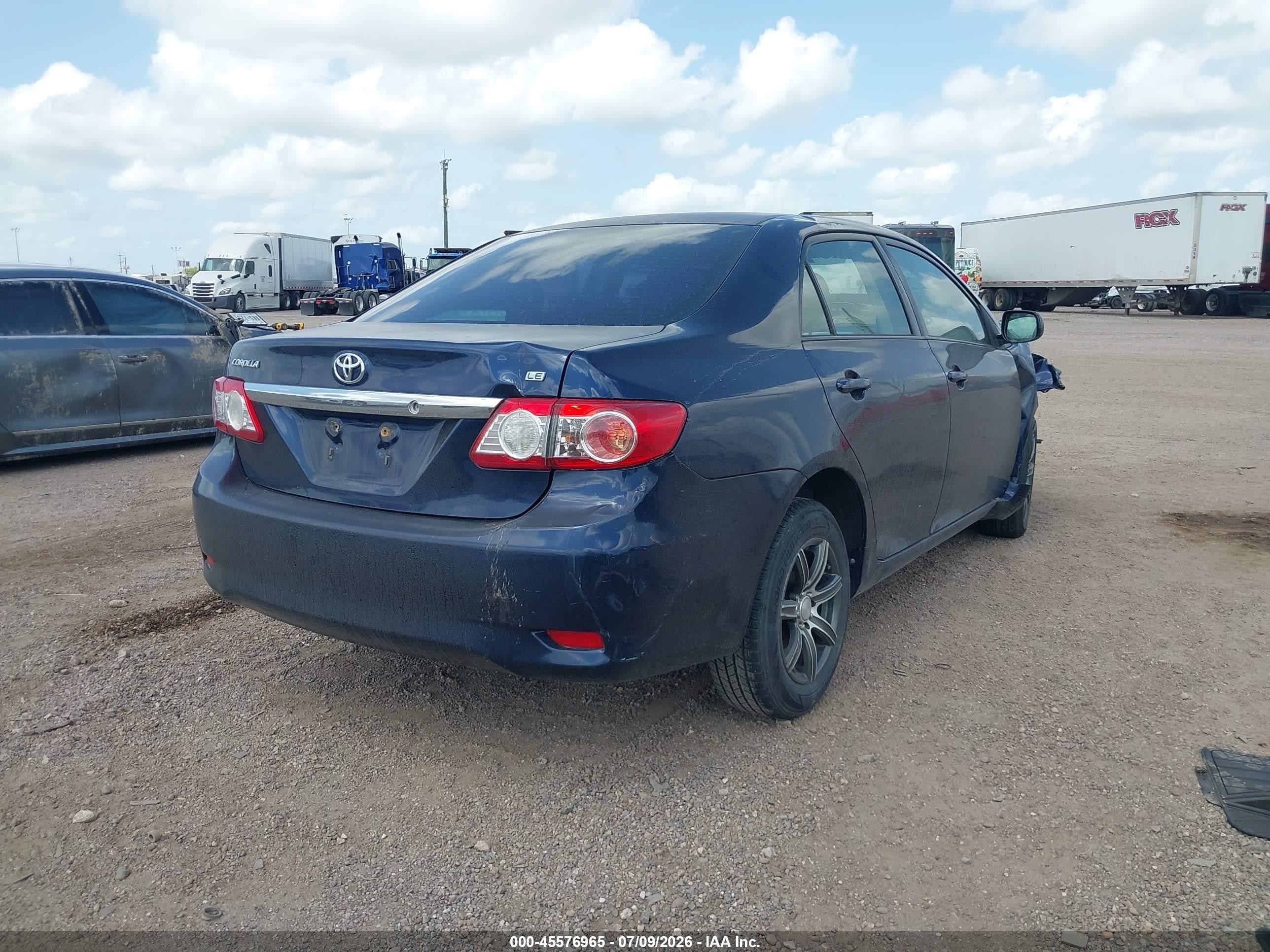 2011 Toyota Corolla Le Blue vin: JTDBU4EE6B9125026