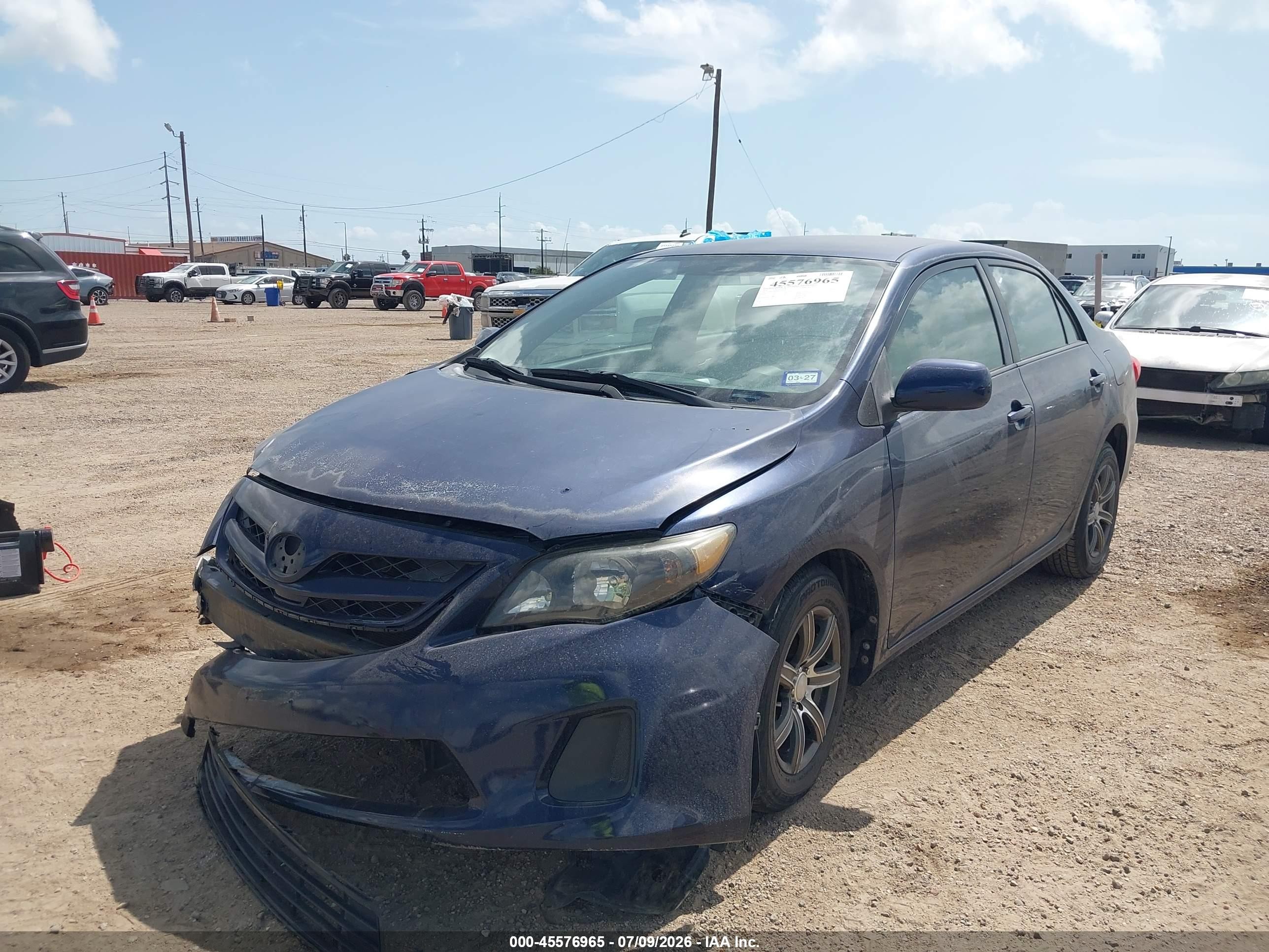 2011 Toyota Corolla Le Blue vin: JTDBU4EE6B9125026