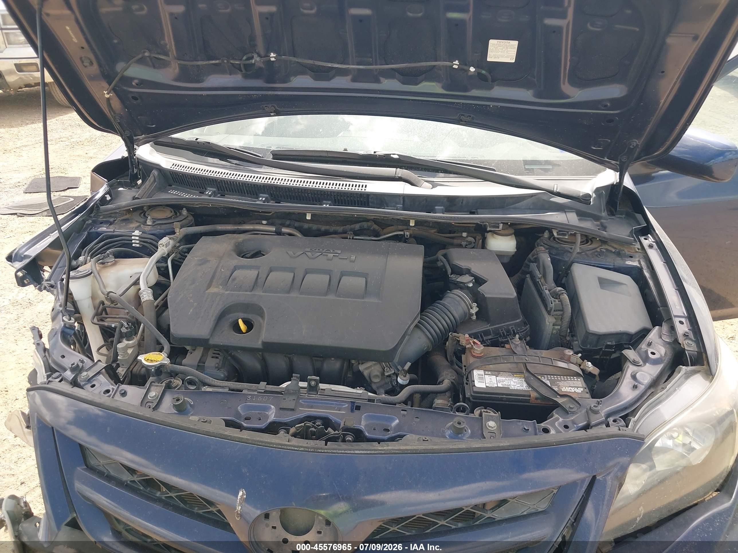 2011 Toyota Corolla Le Blue vin: JTDBU4EE6B9125026