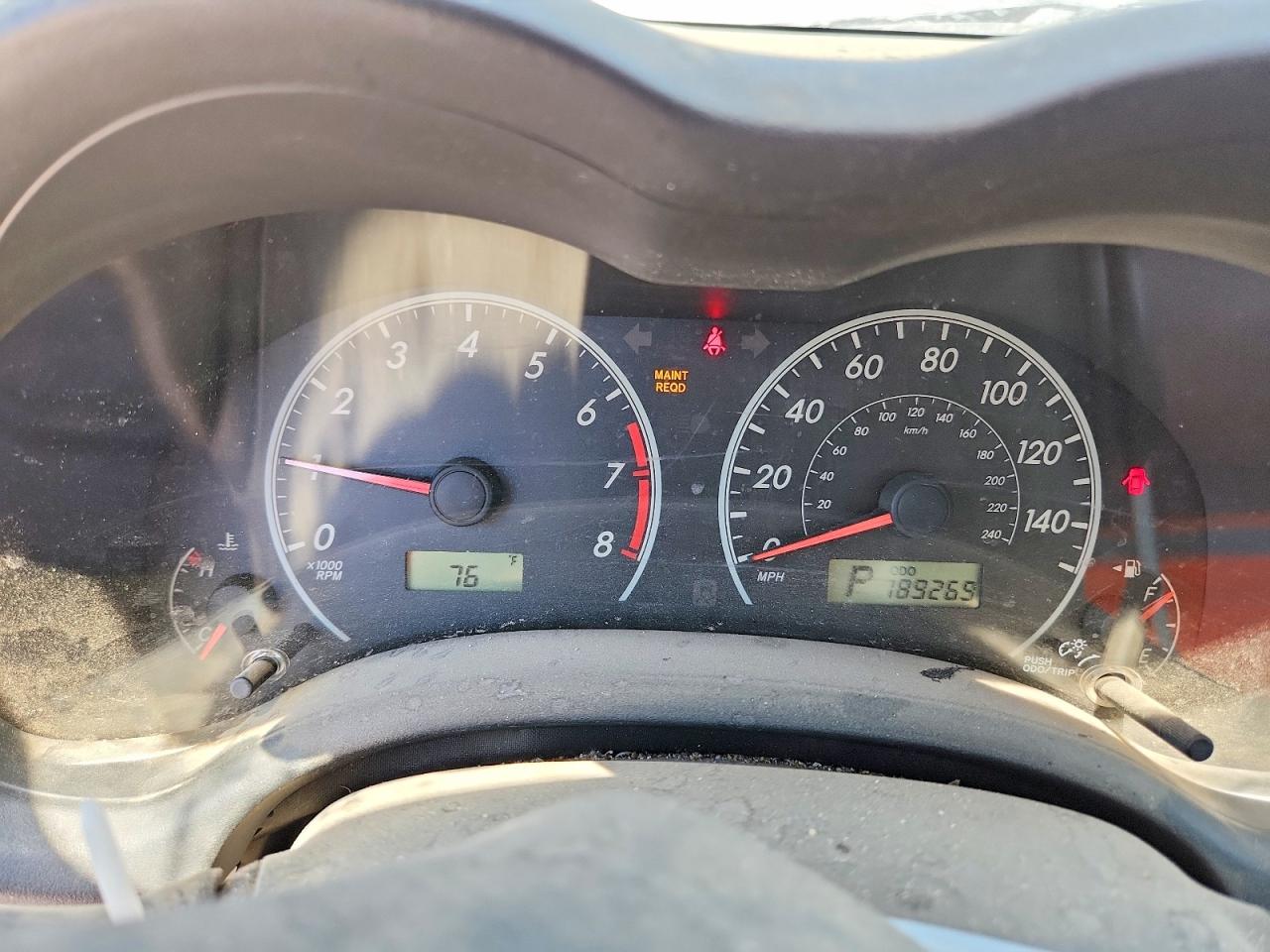 2011 Toyota Corolla Le Gray vin: JTDBU4EE6B9139217