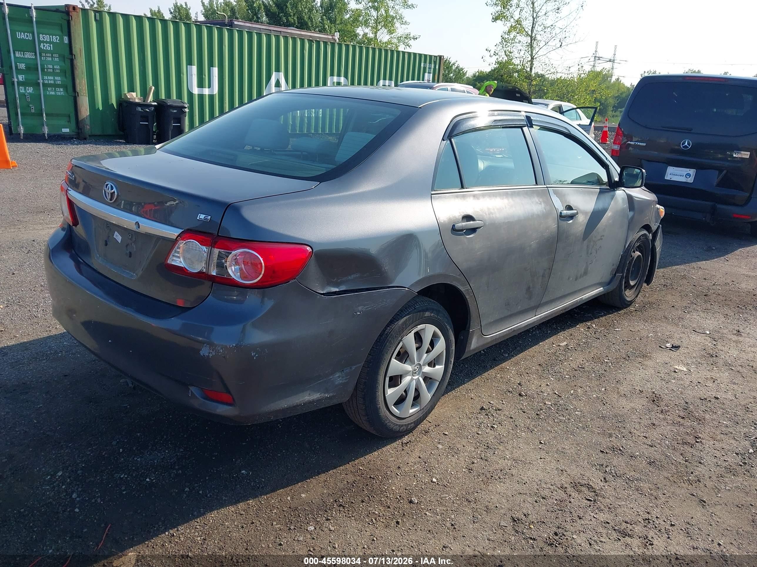 2011 Toyota Corolla Le Серый vin: JTDBU4EE6B9148113