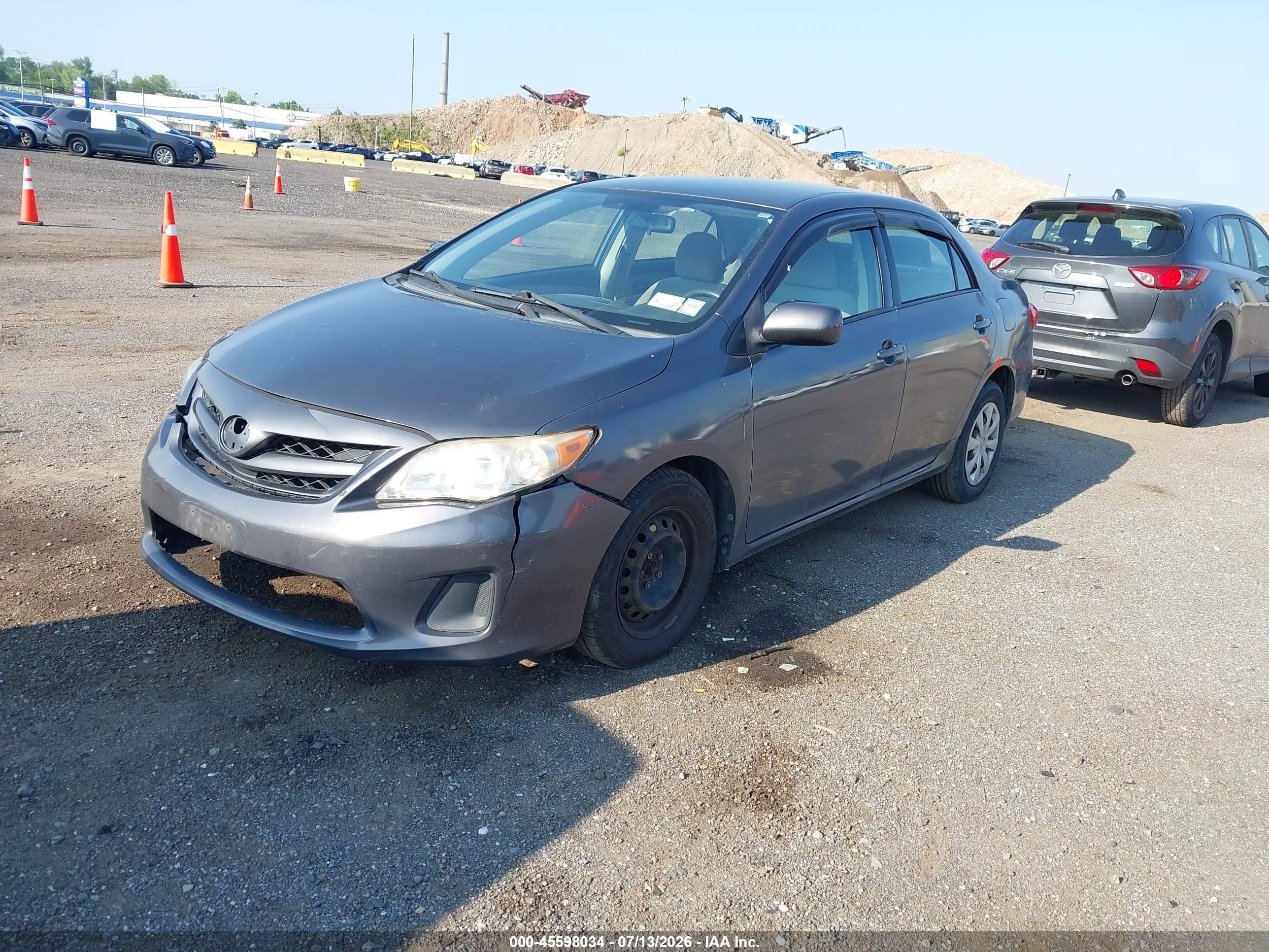 2011 Toyota Corolla Le Серый vin: JTDBU4EE6B9148113