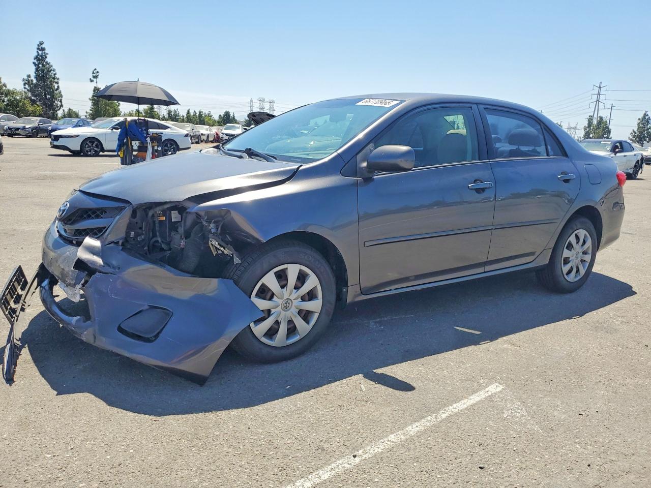 2011 Toyota Corolla Le Gray vin: JTDBU4EE6B9160472
