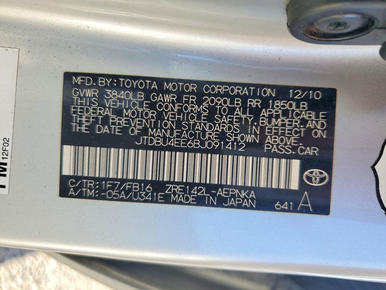 2011 Toyota Corolla Le White vin: JTDBU4EE6BJ091412