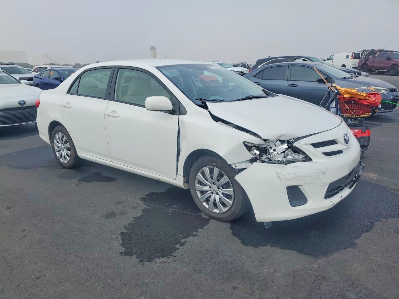 2012 Toyota Corolla Base White vin: JTDBU4EE6C9175930