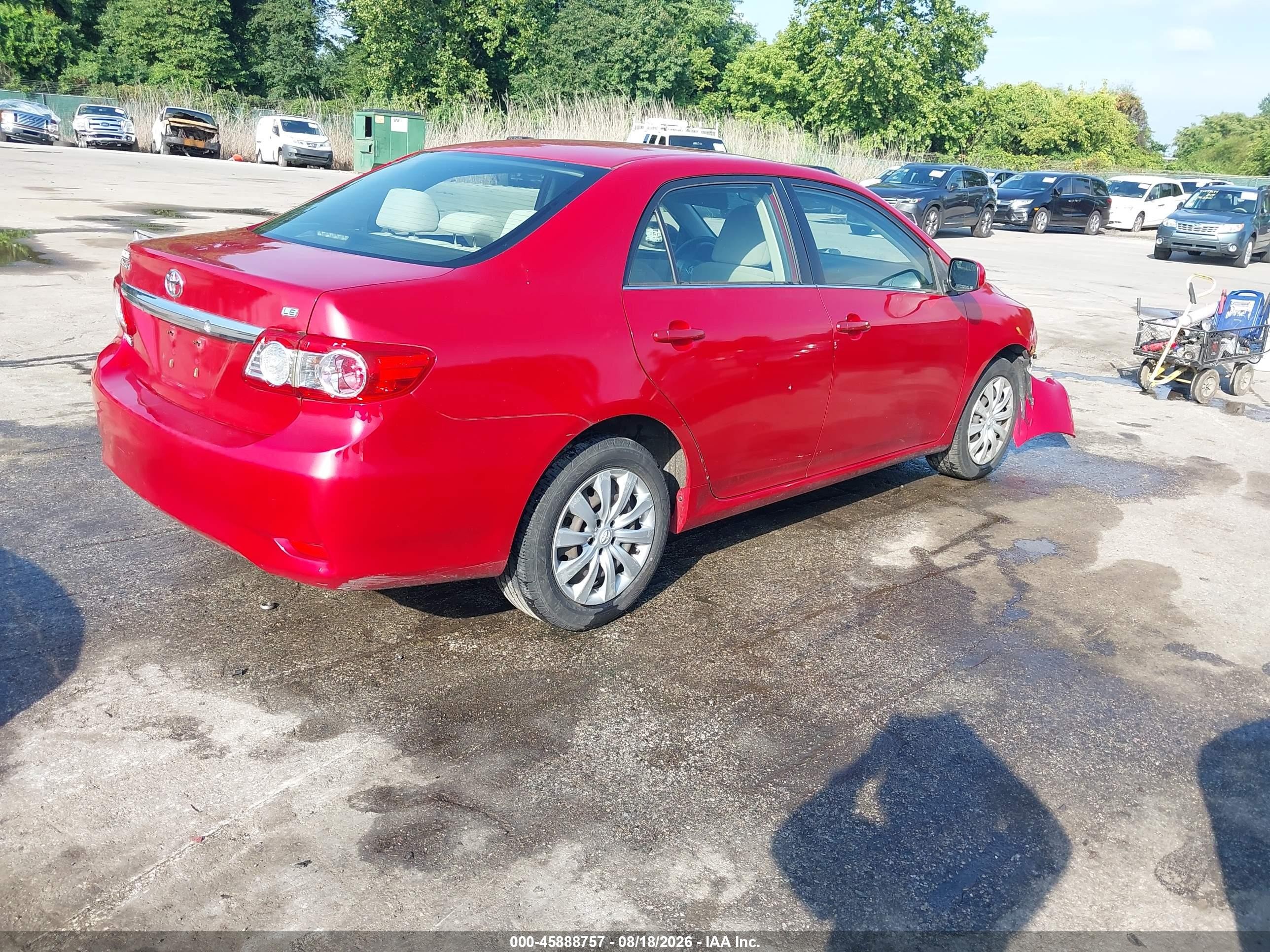 2013 Toyota Corolla Le Red vin: JTDBU4EE6DJ117610