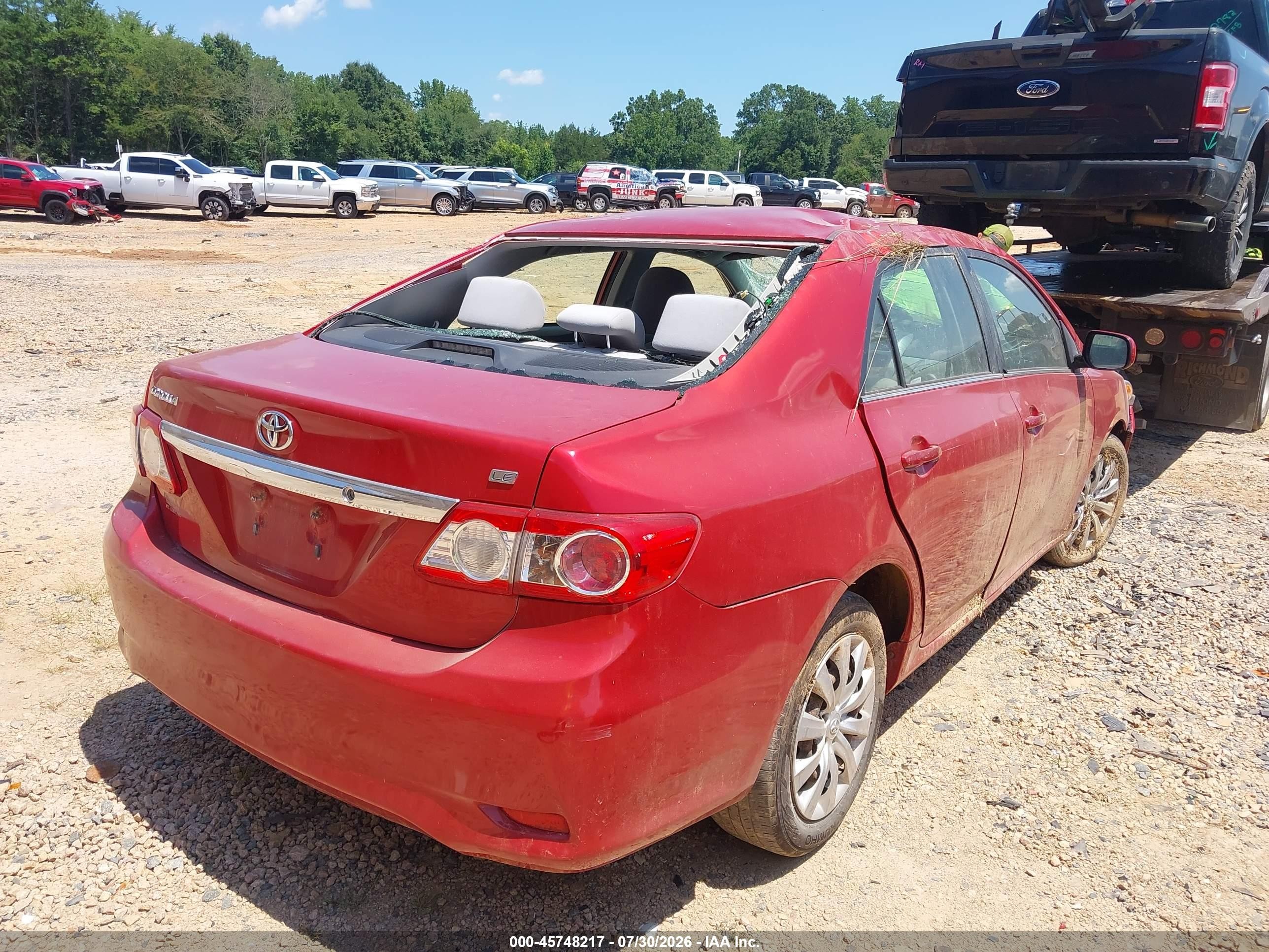 2013 Toyota Corolla Le Red vin: JTDBU4EE6DJ119034