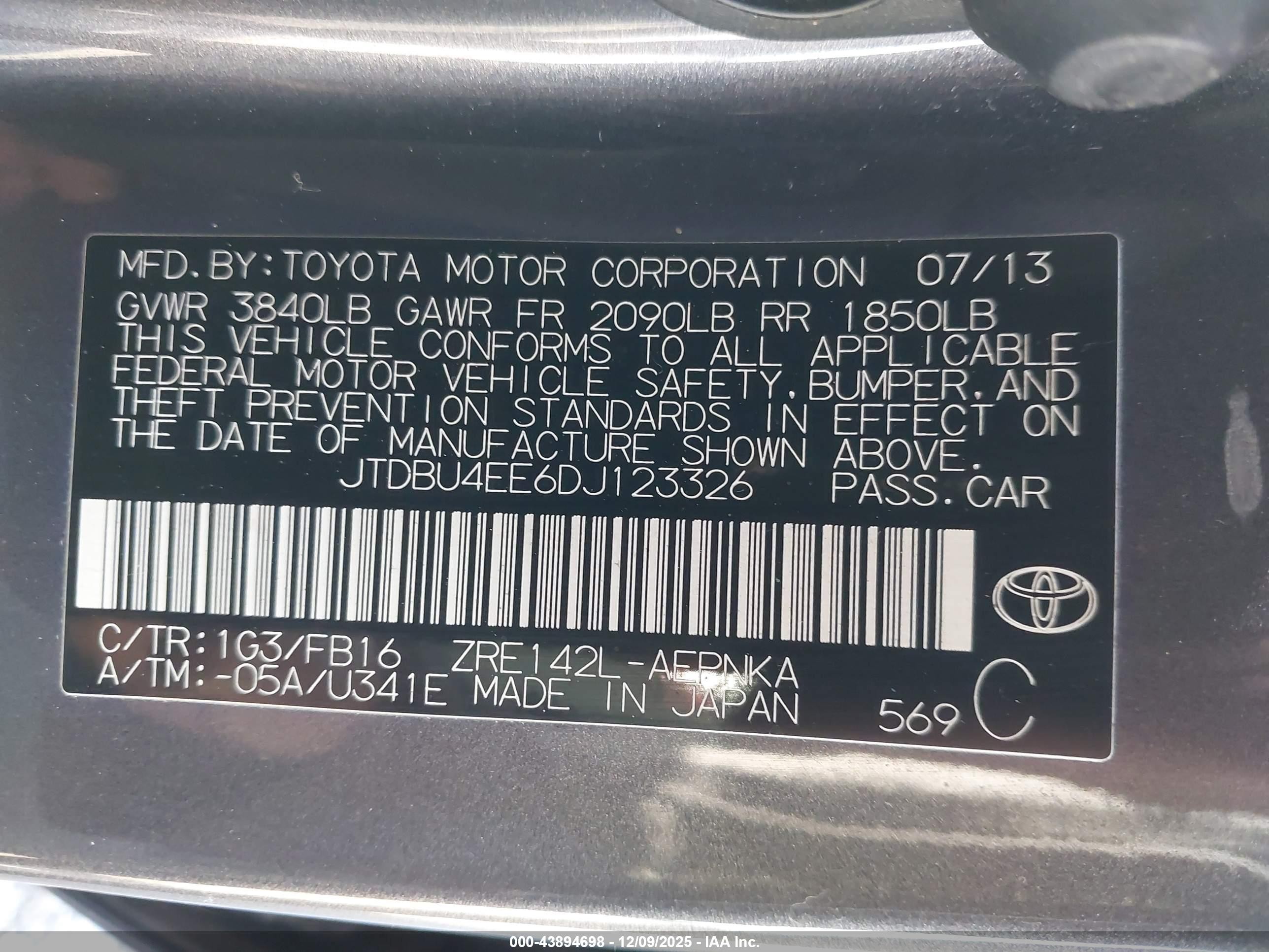 2013 Toyota Corolla Le Gray vin: JTDBU4EE6DJ123326