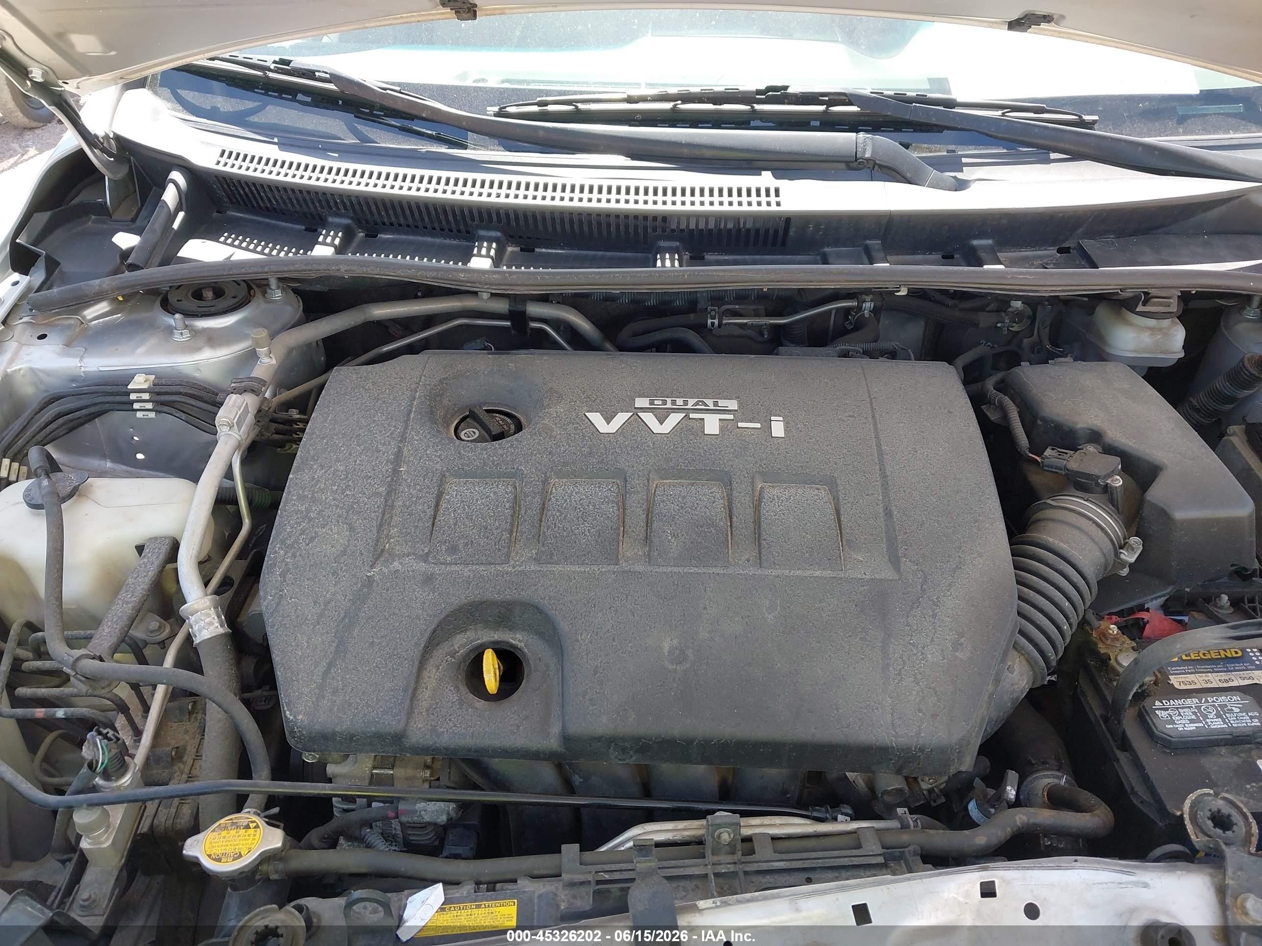 2010 Toyota Corolla Le Серебряный vin: JTDBU4EE7A9113885