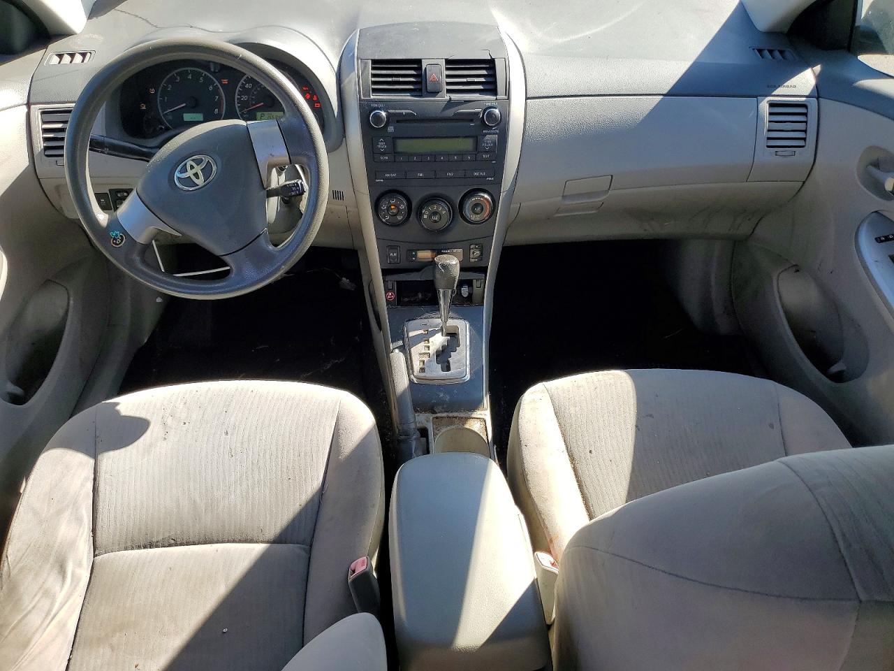 2010 Toyota Corolla Le Gray vin: JTDBU4EE7A9118049