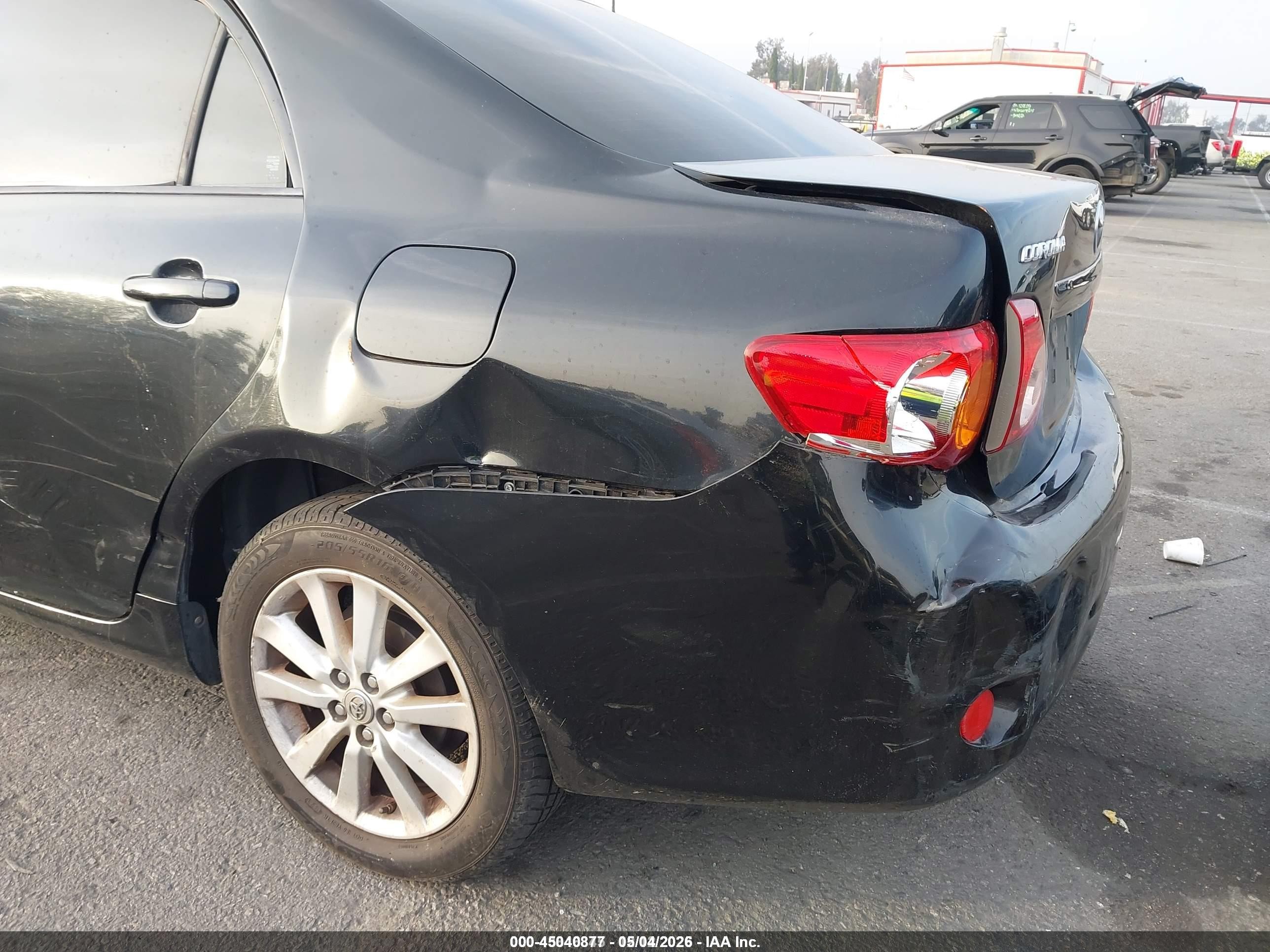 2010 Toyota Corolla Le Black vin: JTDBU4EE7AJ061303