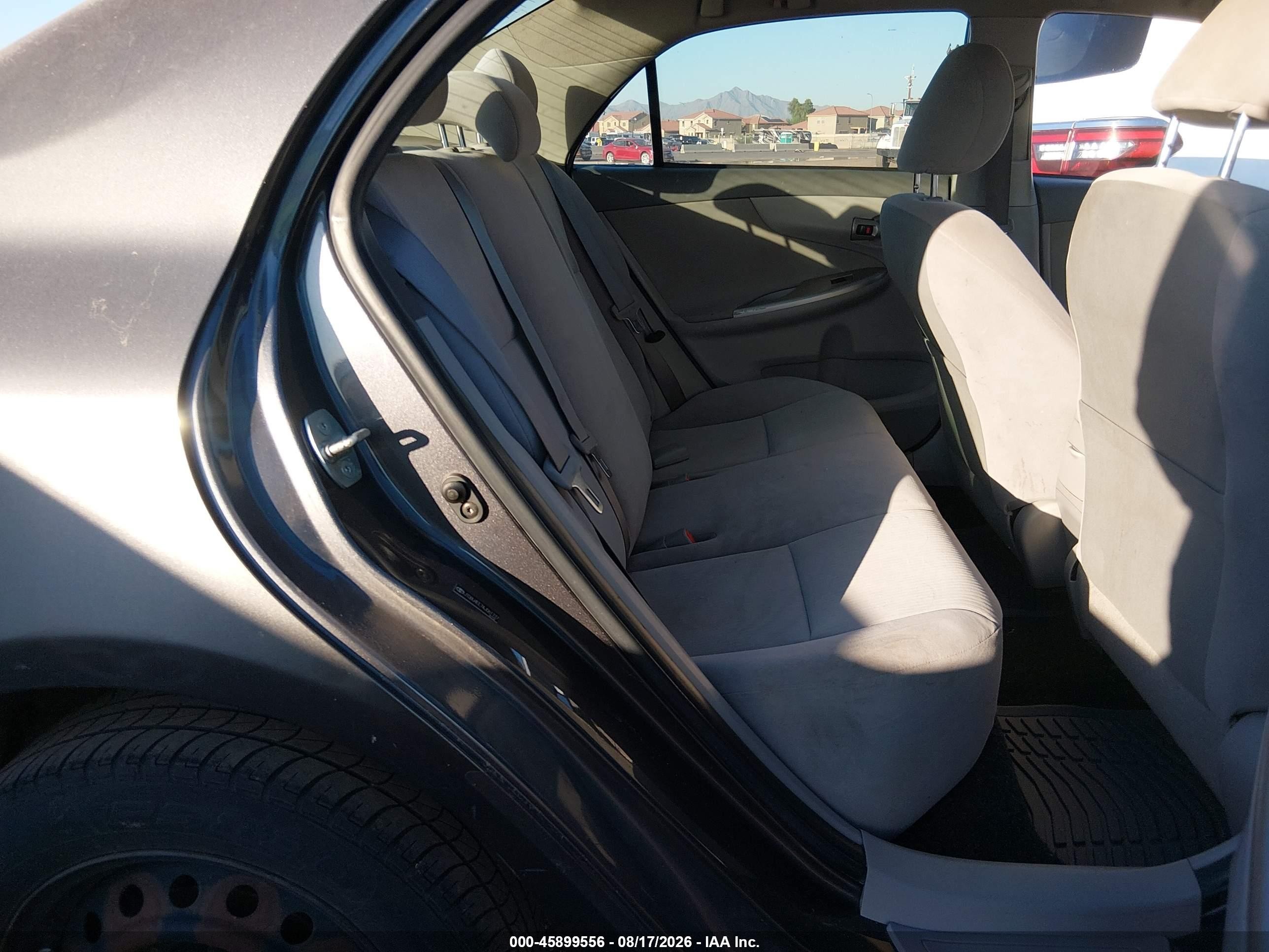 2010 Toyota Corolla Le Gray vin: JTDBU4EE7AJ061737