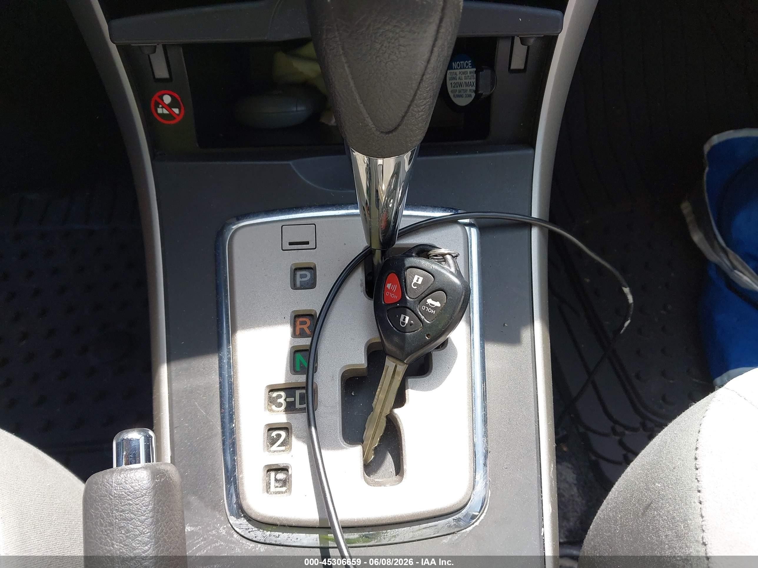 2010 Toyota Corolla Le Gray vin: JTDBU4EE7AJ072303