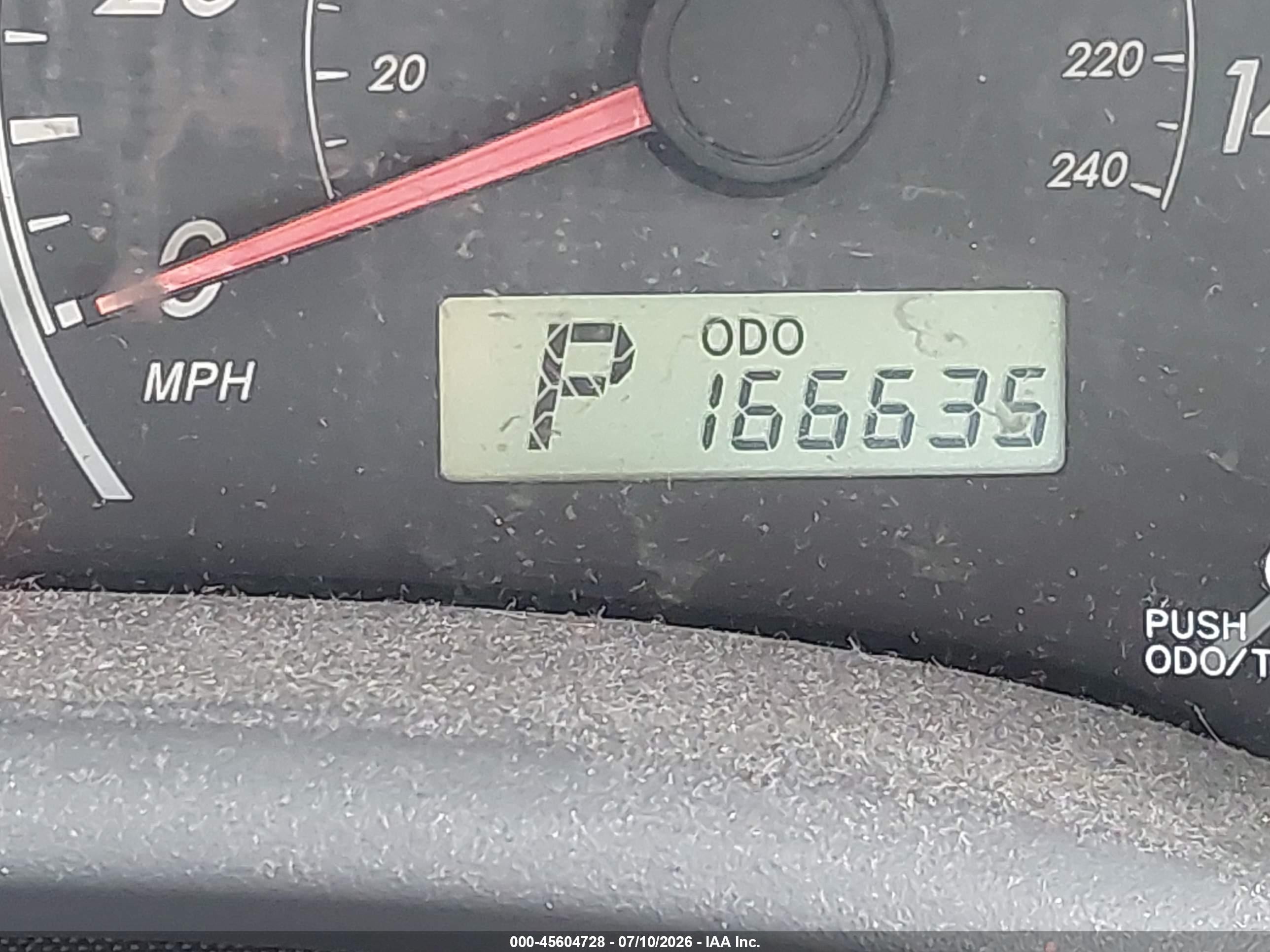 2010 Toyota Corolla Le Red vin: JTDBU4EE7AJ073225
