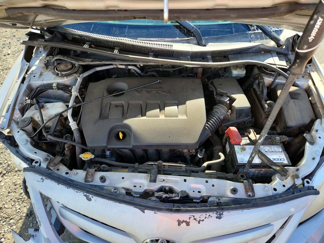 2011 Toyota Corolla Le Silver vin: JTDBU4EE7B9124287