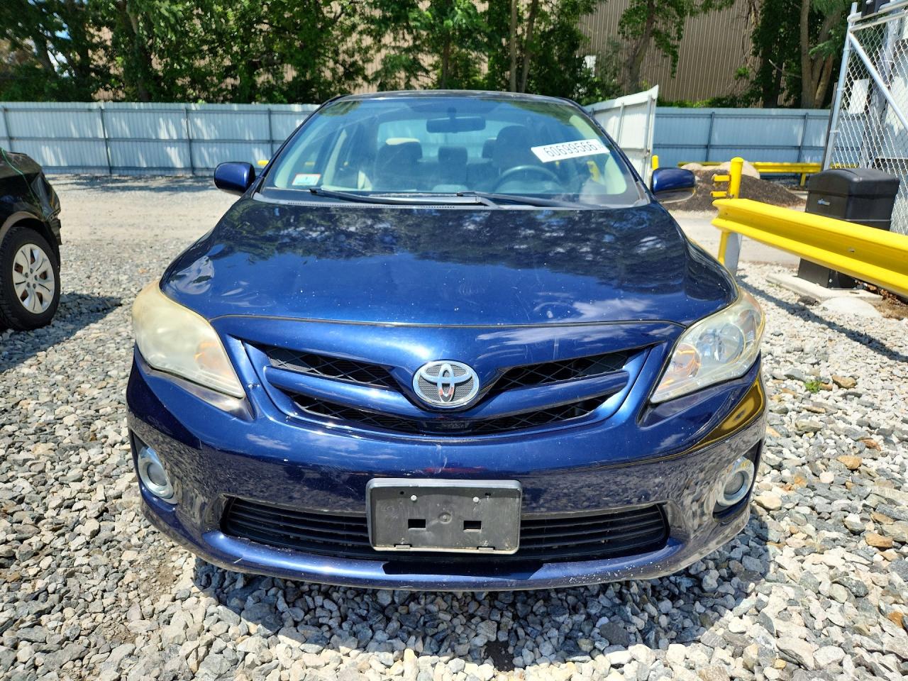 2012 Toyota Corolla Le Blue vin: JTDBU4EE7C9173815
