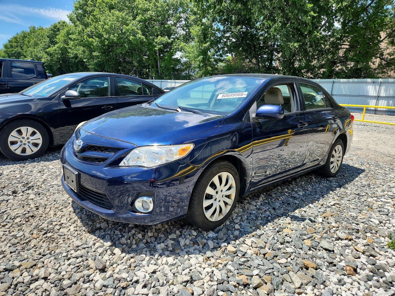 2012 Toyota Corolla Le Blue vin: JTDBU4EE7C9173815