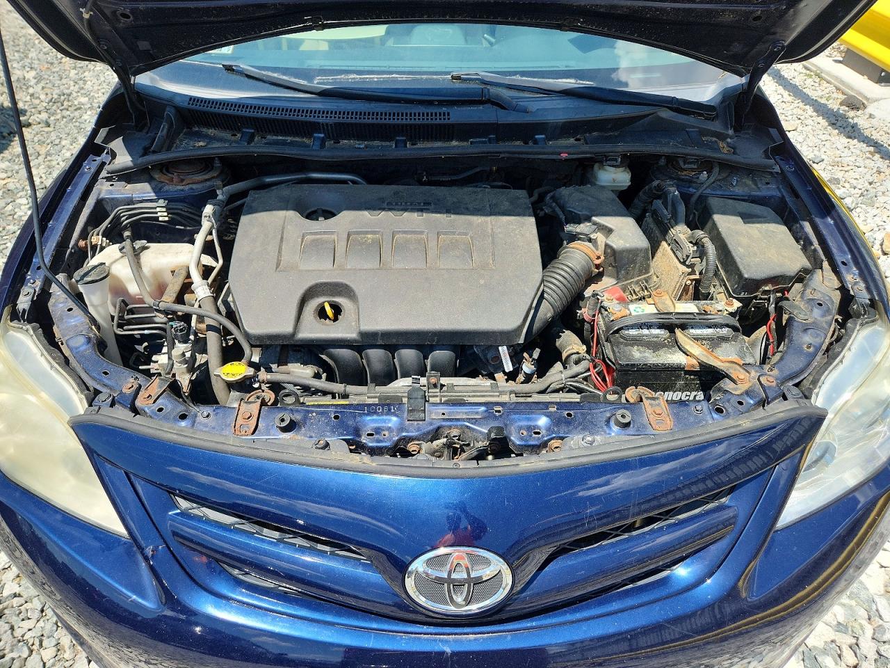 2012 Toyota Corolla Le Blue vin: JTDBU4EE7C9173815