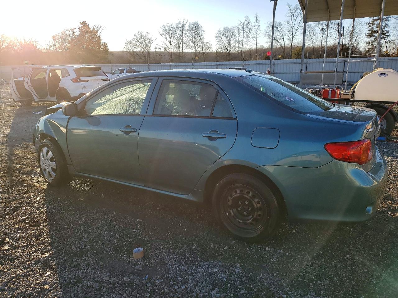 2010 Toyota Corolla Le Green vin: JTDBU4EE8A9117914