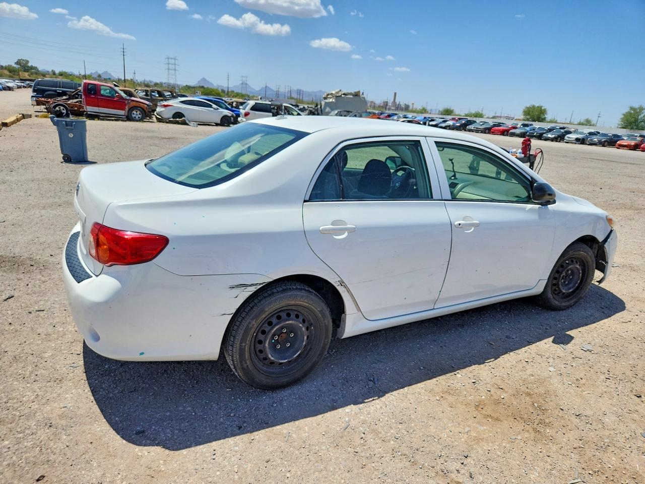 2010 Toyota Corolla Base White vin: JTDBU4EE8AJ060239