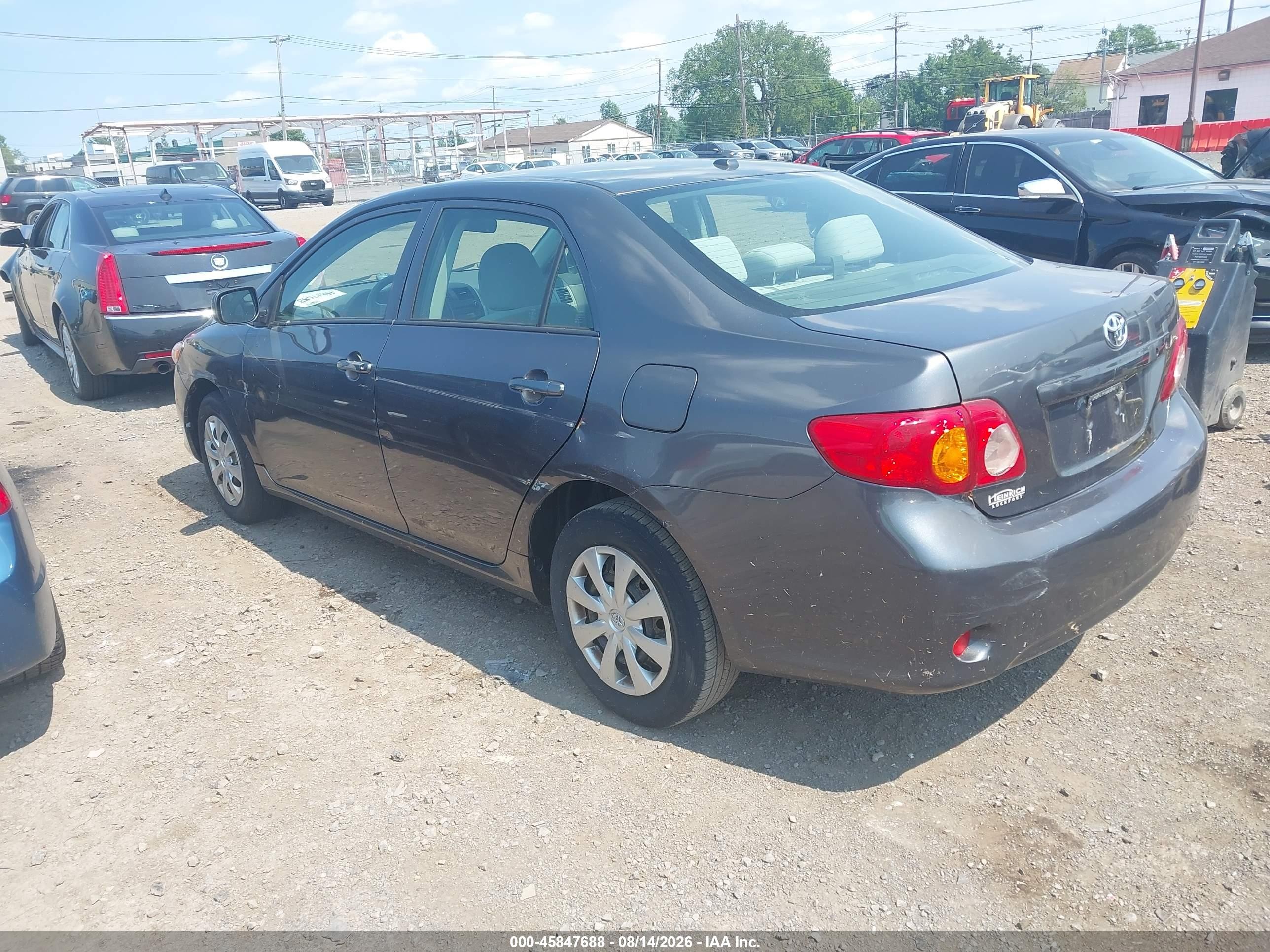2010 Toyota Corolla Le Gray vin: JTDBU4EE8AJ064081