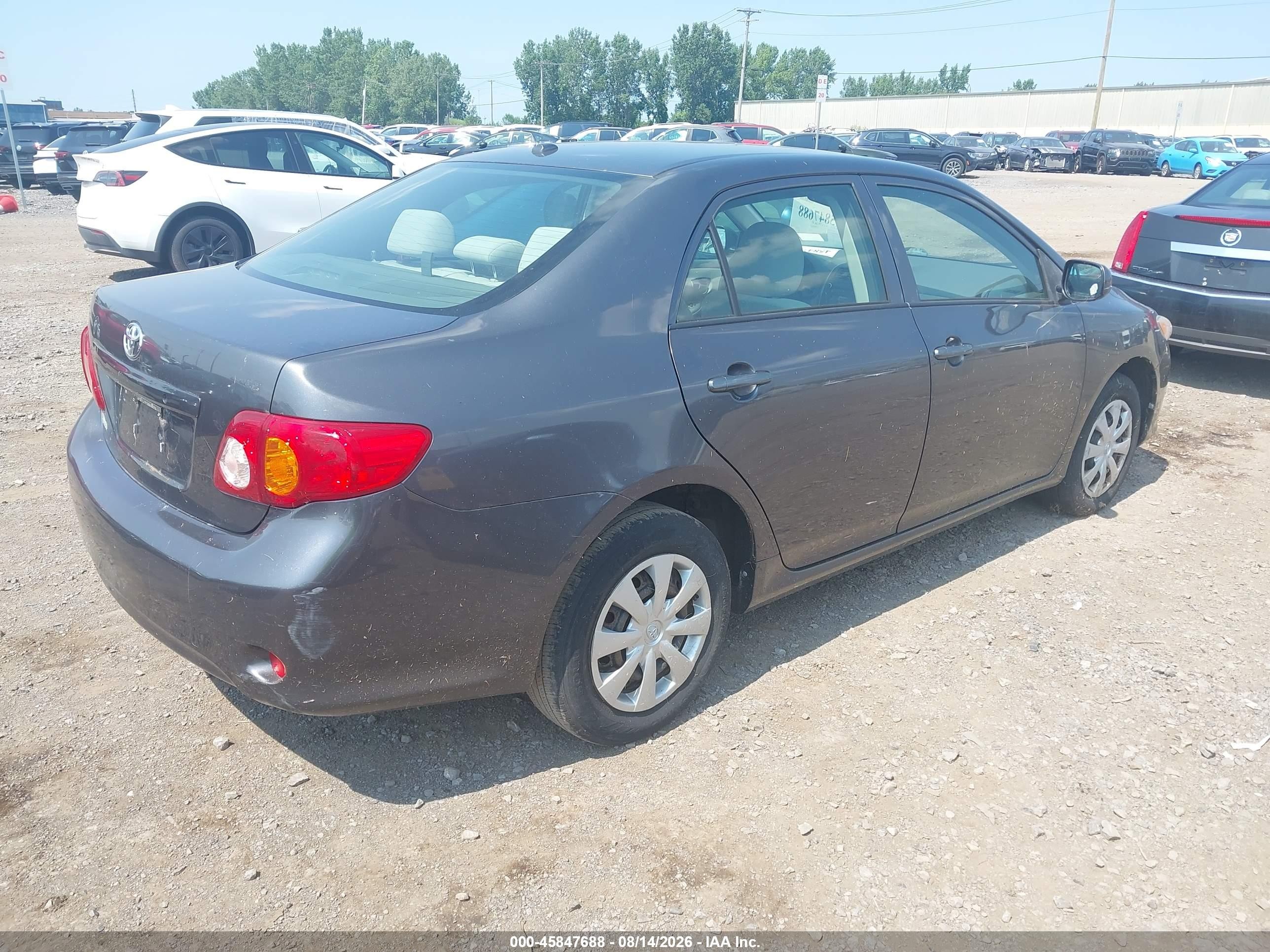 2010 Toyota Corolla Le Gray vin: JTDBU4EE8AJ064081