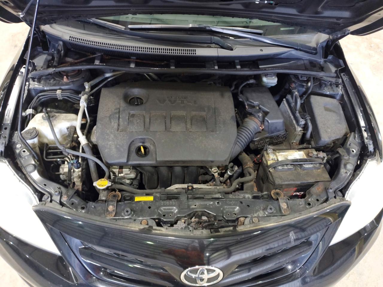 2011 Toyota Corolla Le Black vin: JTDBU4EE8B9145035
