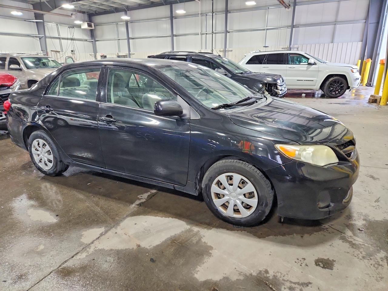 2011 Toyota Corolla Le Black vin: JTDBU4EE8B9151241