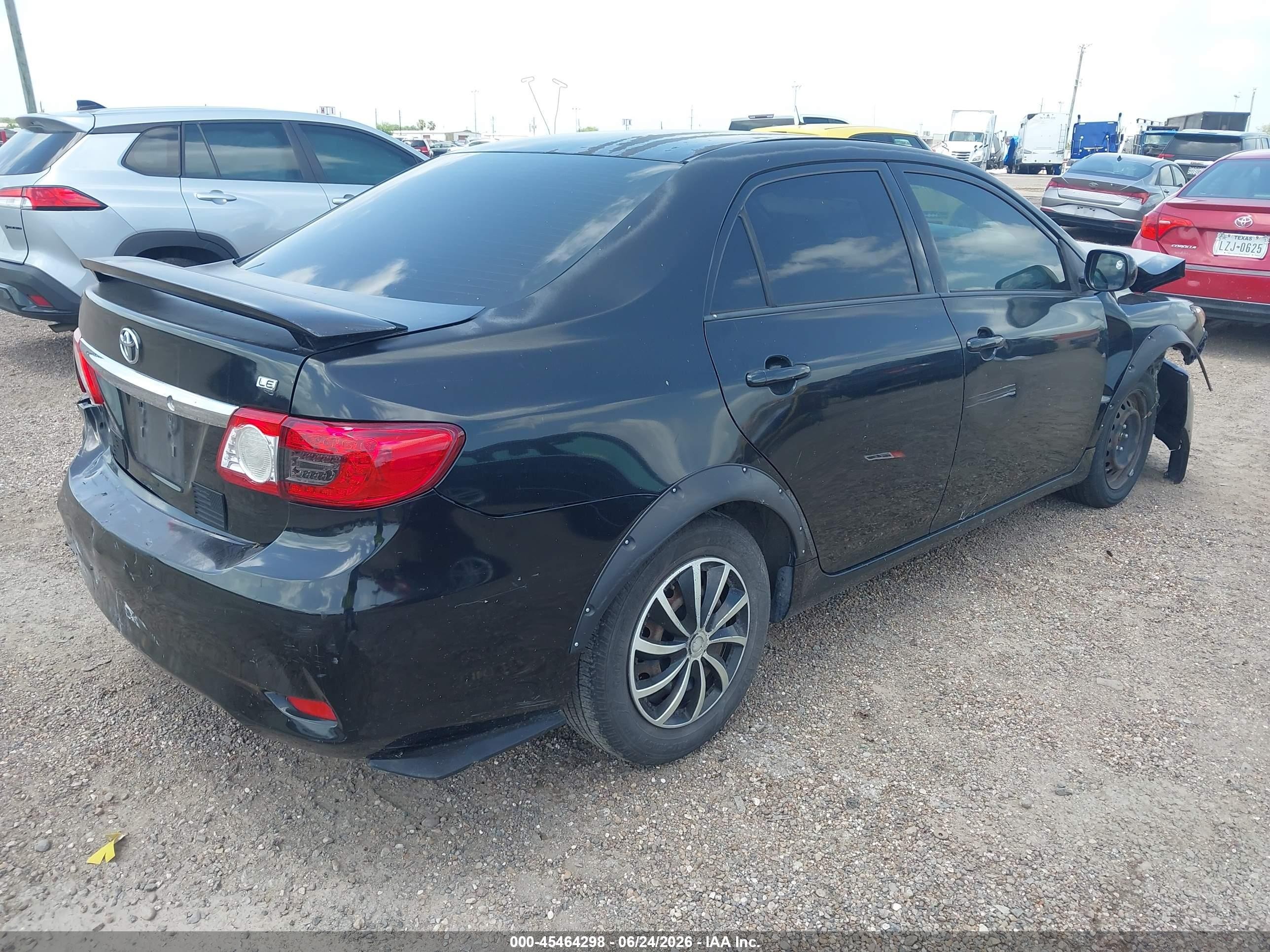 2011 Toyota Corolla Le Black vin: JTDBU4EE8B9164121