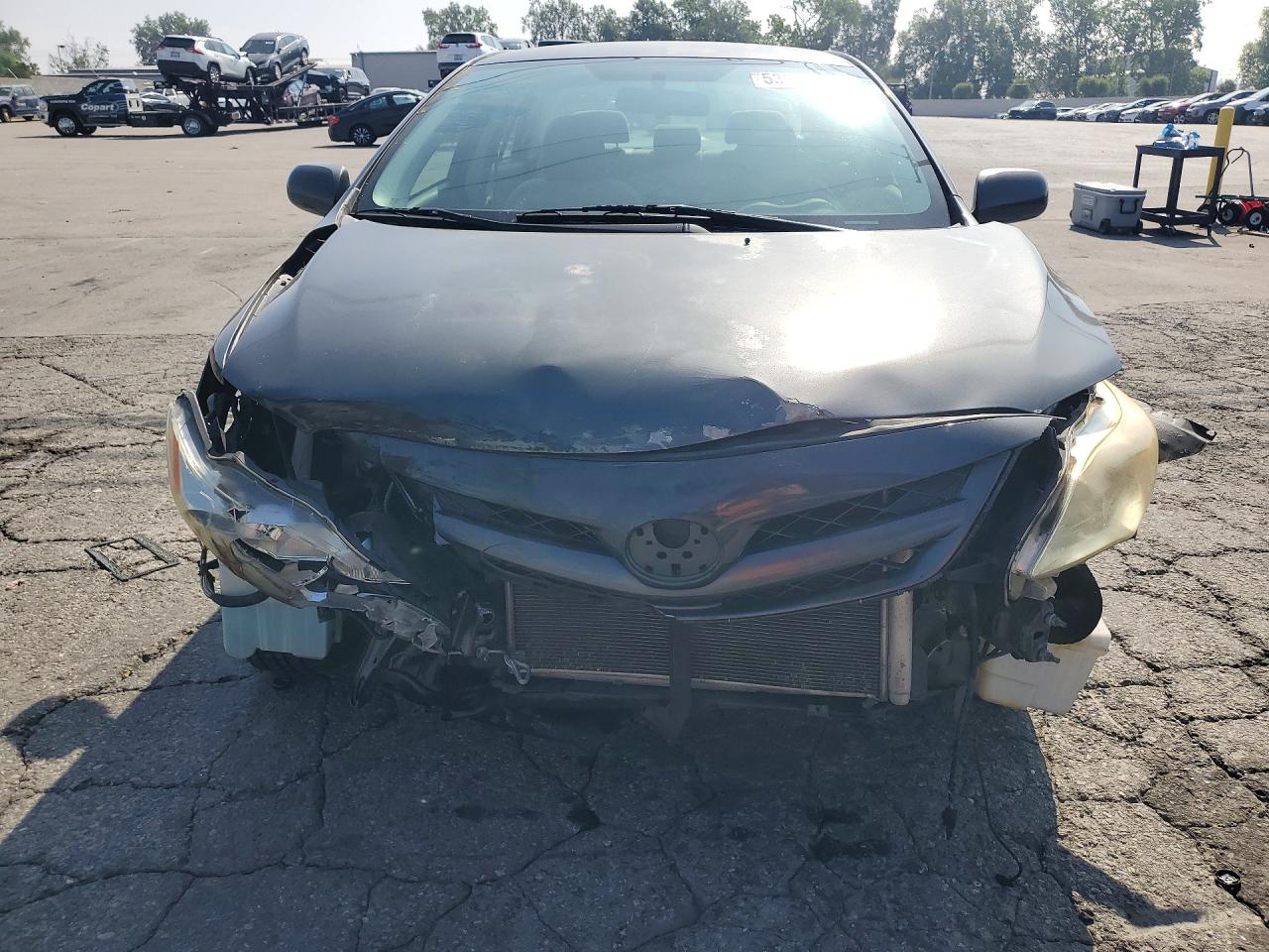 2011 Toyota Corolla Le Gray vin: JTDBU4EE8B9164510
