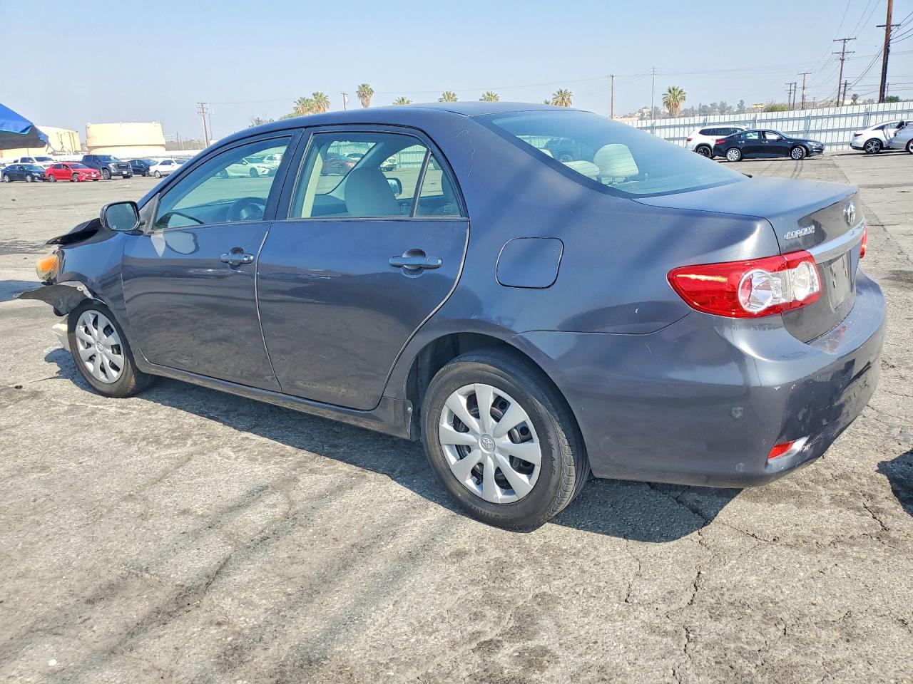 2011 Toyota Corolla Le Gray vin: JTDBU4EE8B9164510