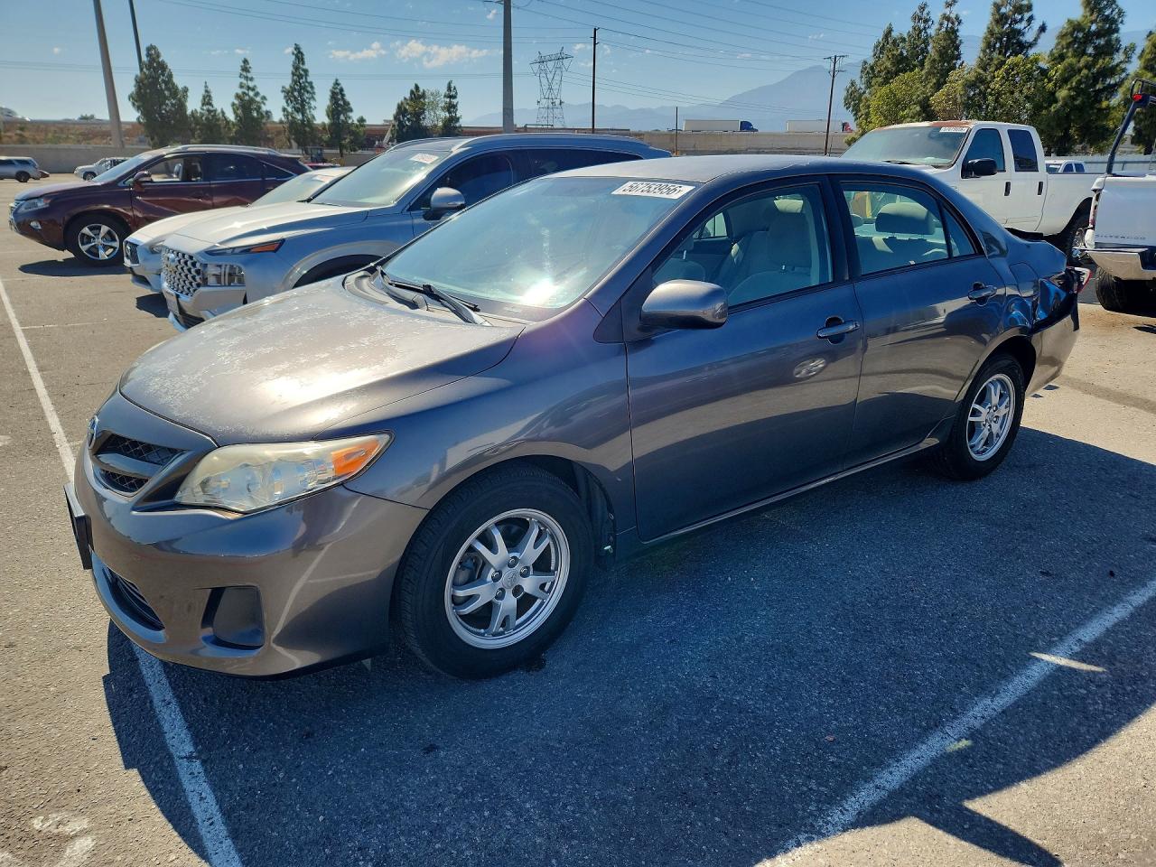 2011 Toyota Corolla Le Gray vin: JTDBU4EE8BJ090598