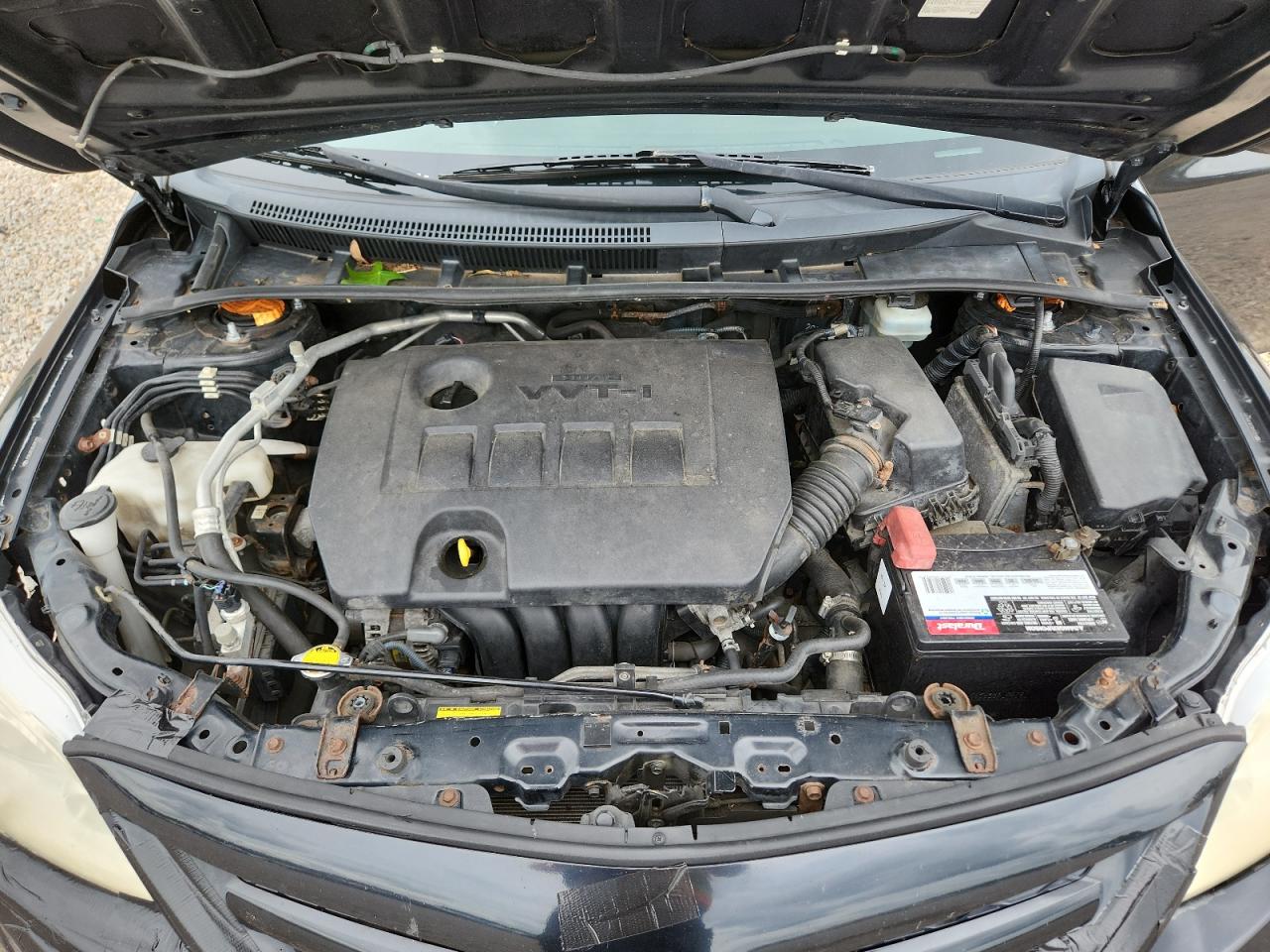 2011 Toyota Corolla Le Black vin: JTDBU4EE8BJ090701